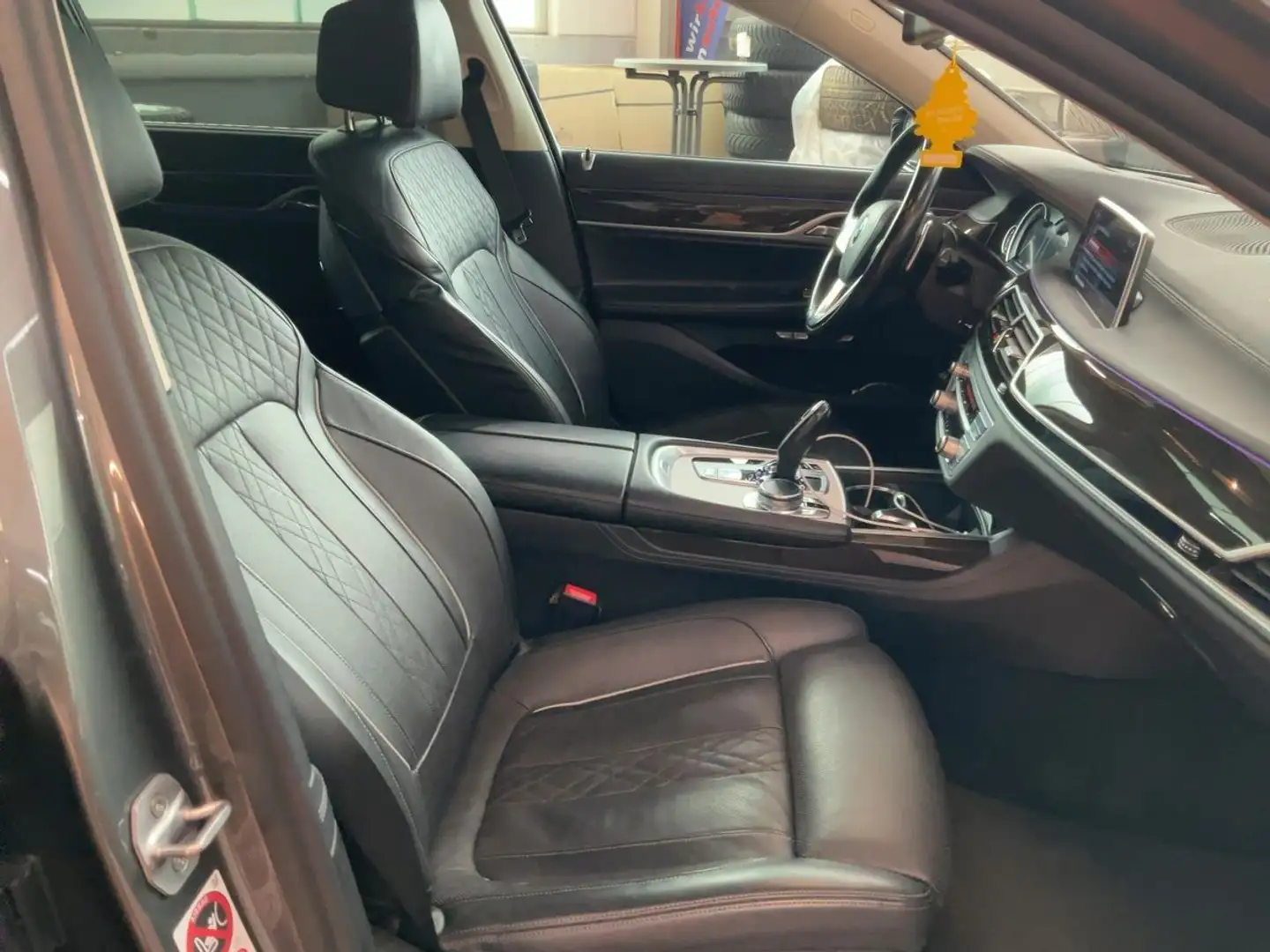 BMW 730 X Laser ACC HUD Ambiente Softcl. Schiebedach Grau - 1