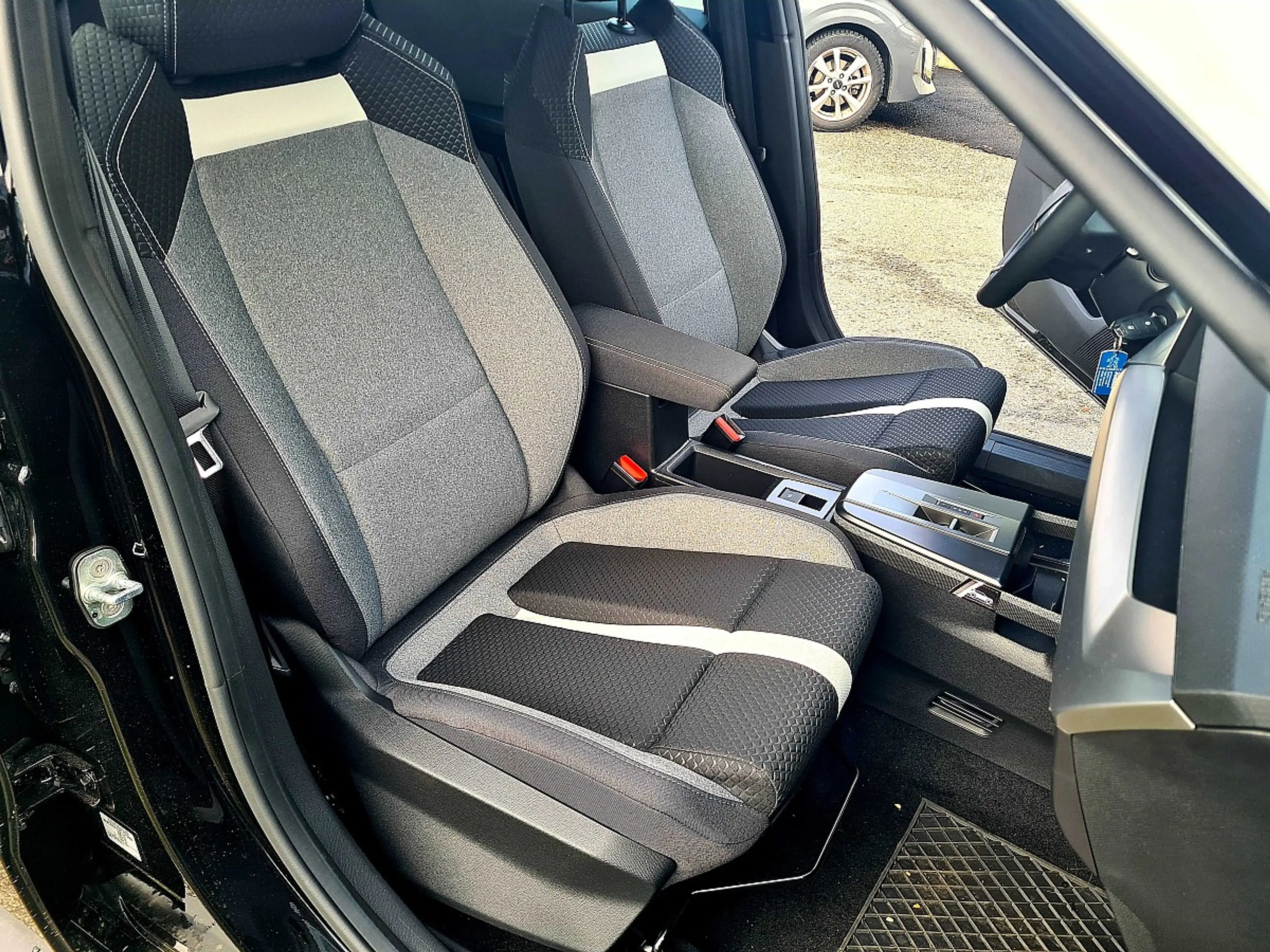 Opel Frontera 1.2 DI MHEV Edition Aut. Tech-Paket — photo 10