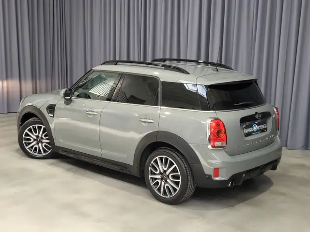 Mini Countryman view 8