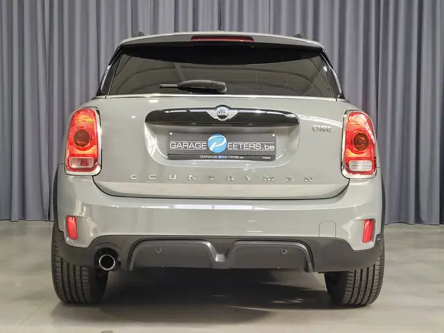 Mini Countryman view 4