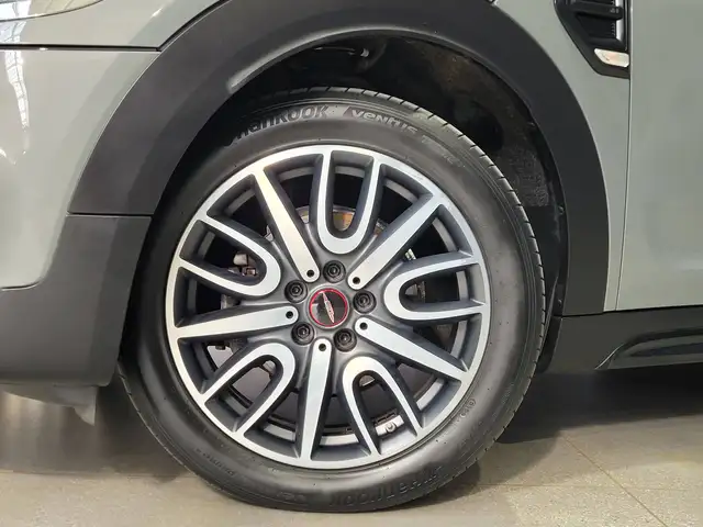 Mini Countryman view 7