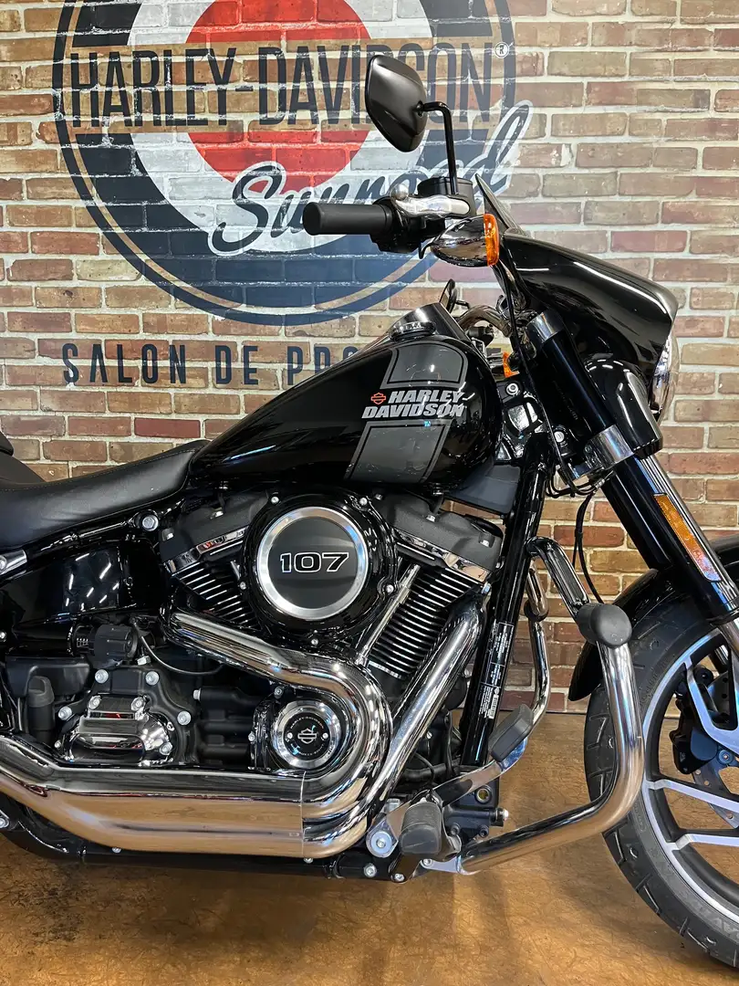 Harley-Davidson Sport Glide - 2
