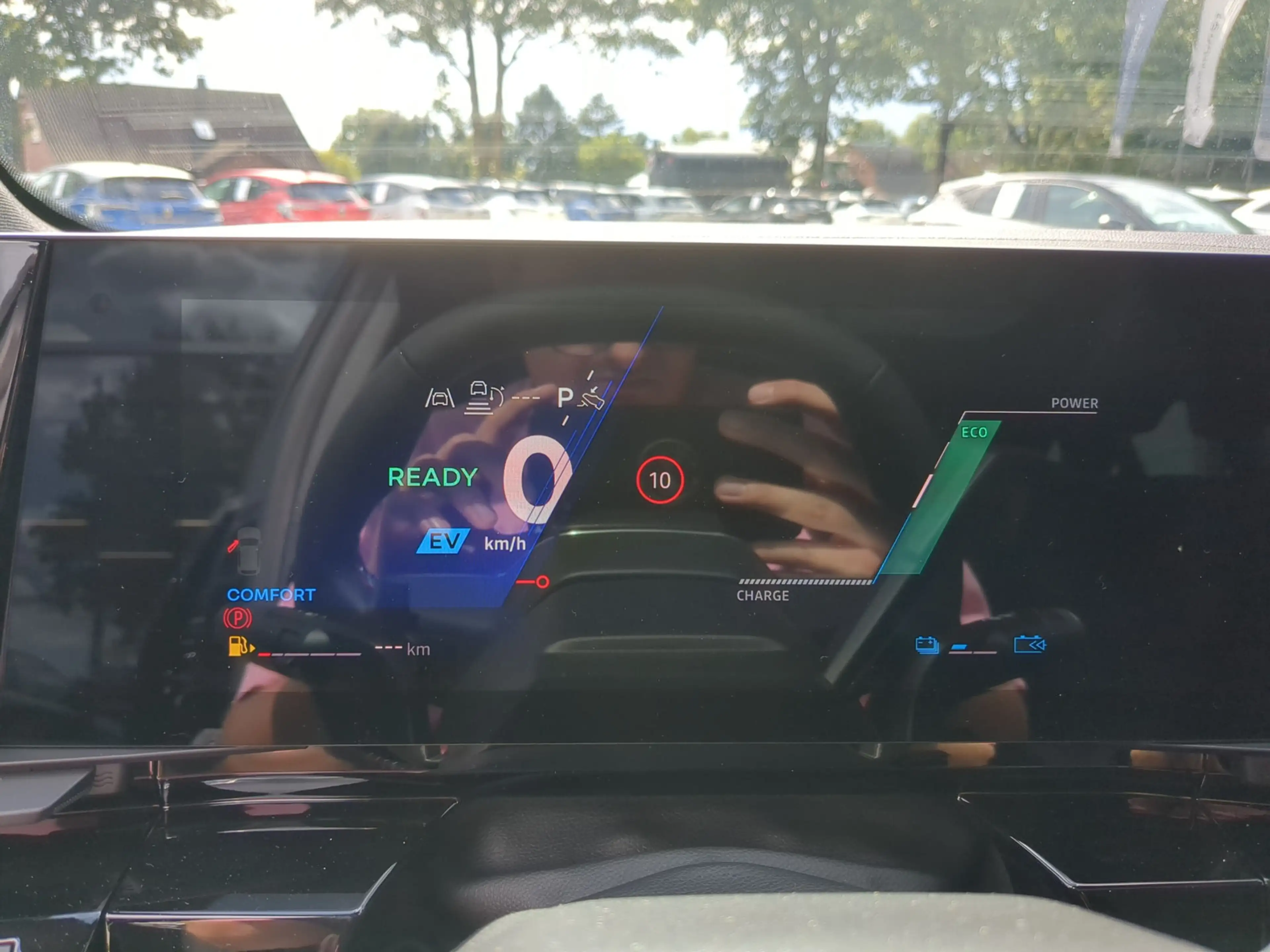Renault Austral E-TECH 200 Full Hybrid Esprit Alpine Harman-Kardon — photo 14