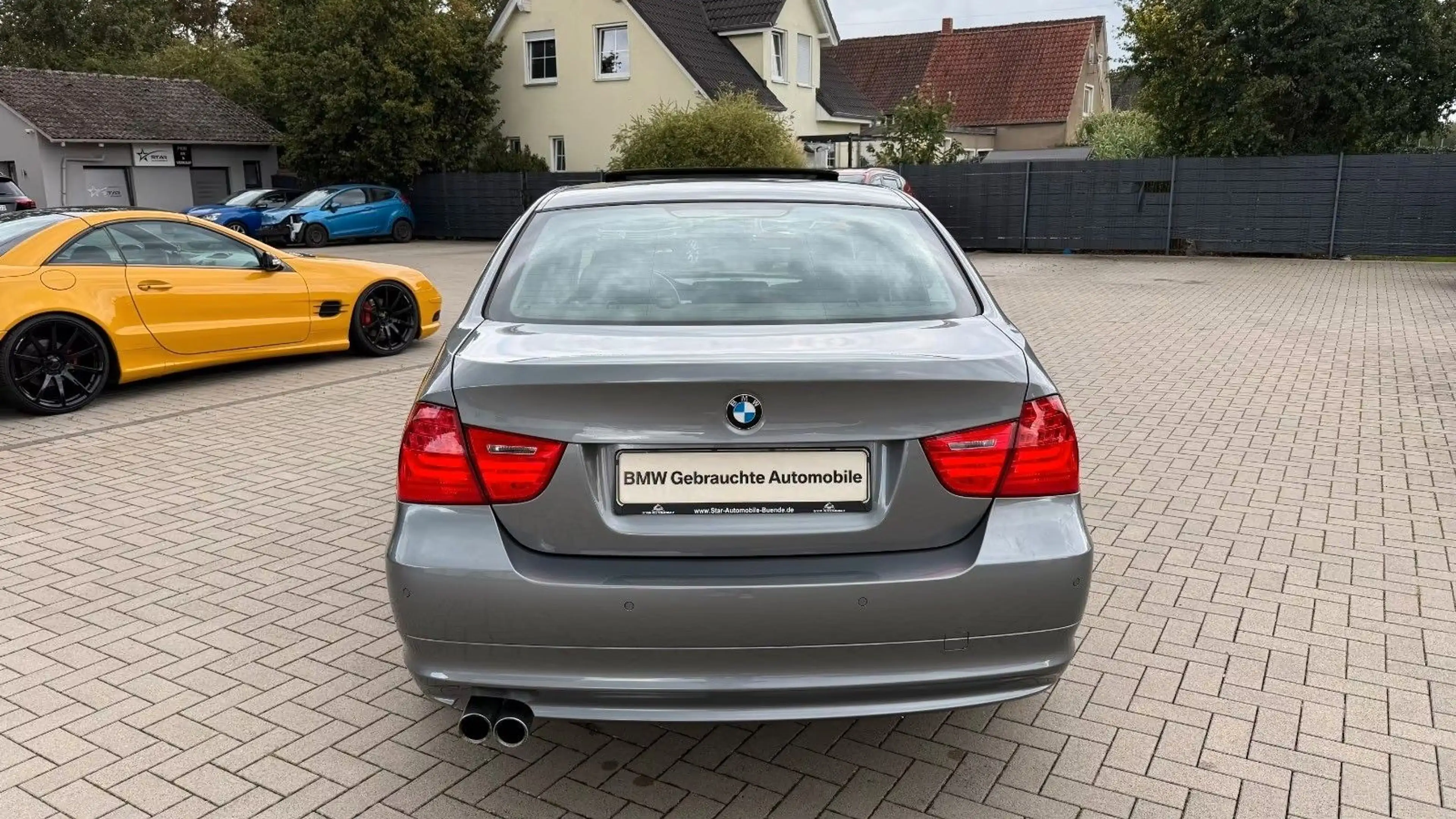 BMW 325 i Limo LCI-BiXenon-Automatik-Schiebedach-LM — photo 6