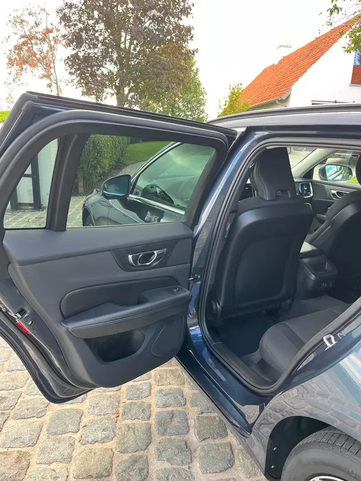 Volvo V60 2.0 B3 MHEV Geartronic/1eignr/93400km/Carplay/Led/Camera/Navi/Cruise/Clima..., миниатюра 13