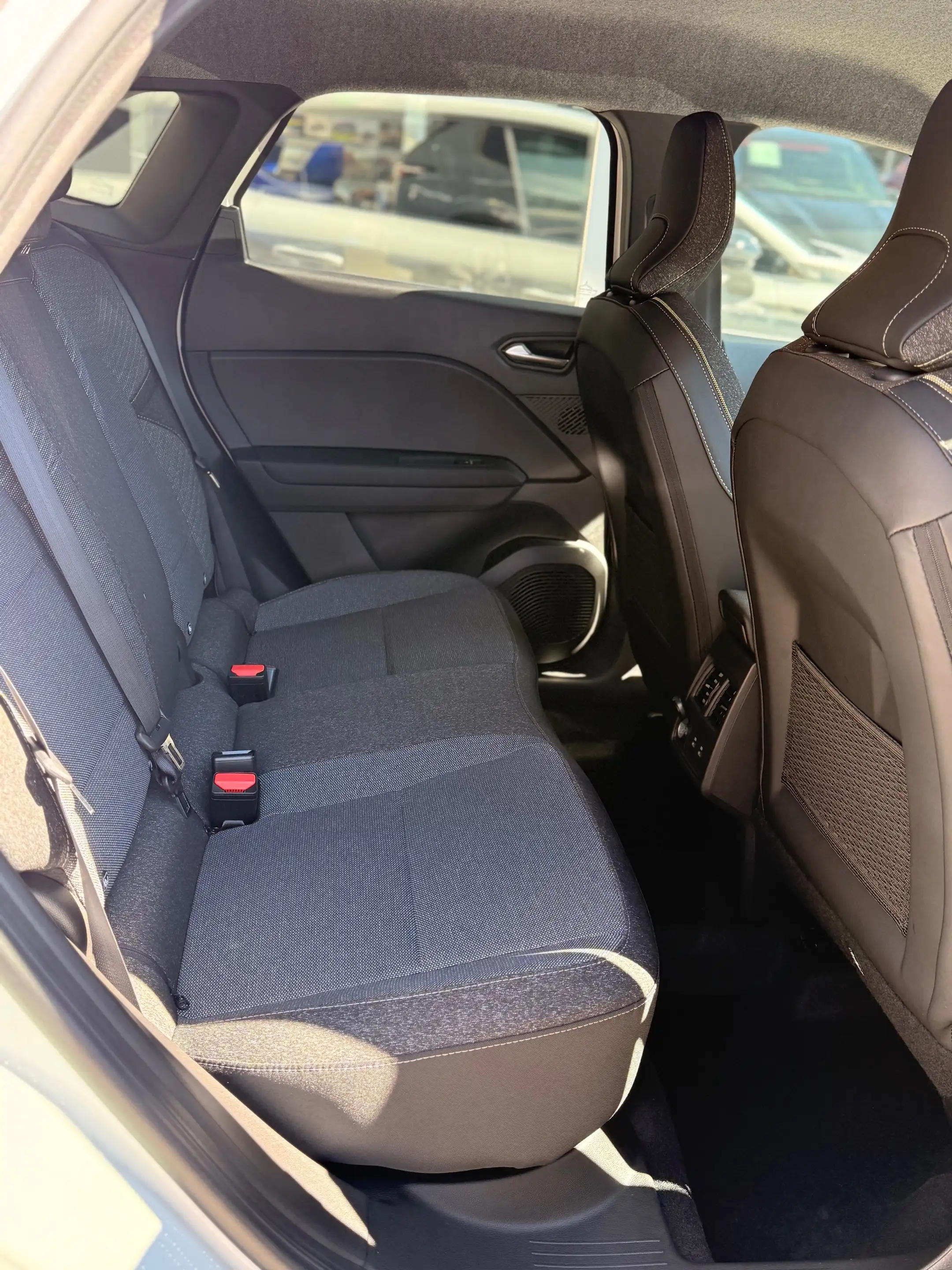 Mitsubishi Grandis Grandis 1.8 HEV Intro | 360° | ACC | MI-Pilot | — photo 14