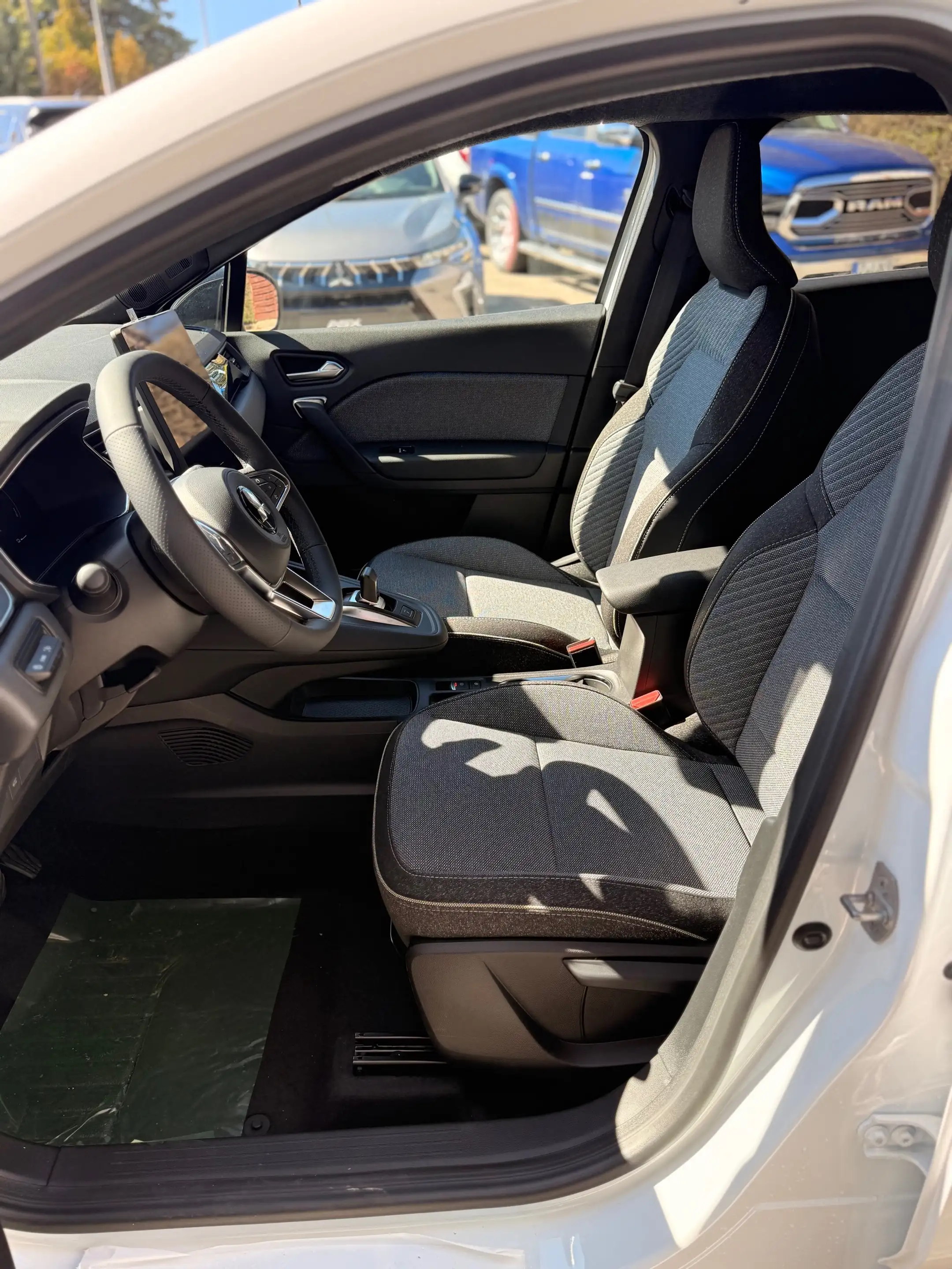 Mitsubishi Grandis Grandis 1.8 HEV Intro | 360° | ACC | MI-Pilot | — photo 9