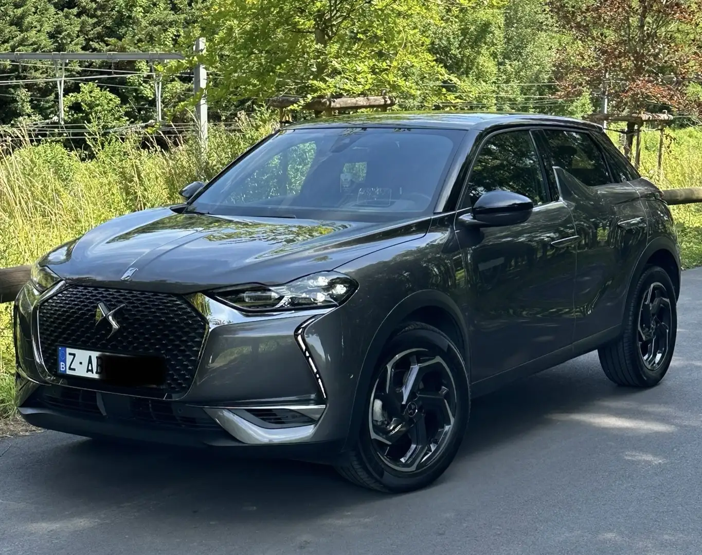 DS Automobiles DS 3 Crossback 1.5 BlueHDi Grand Chic Gris - 1