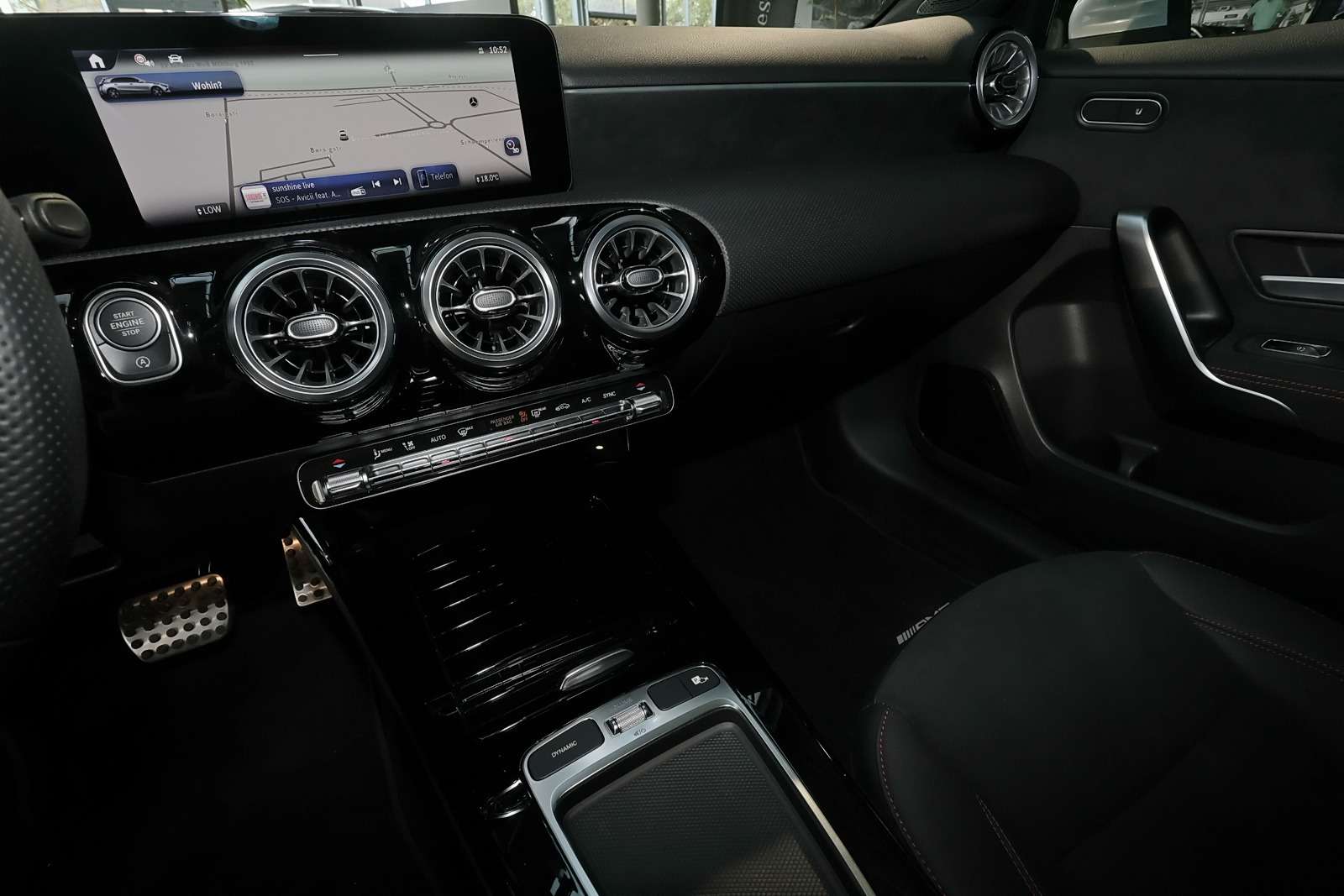 Mercedes-Benz A 200