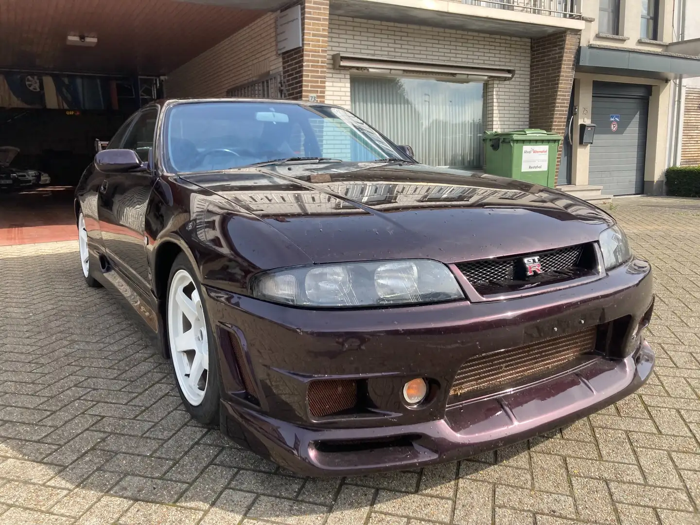 Nissan Skyline R33 GT-R Midnight Purple Violett - 2