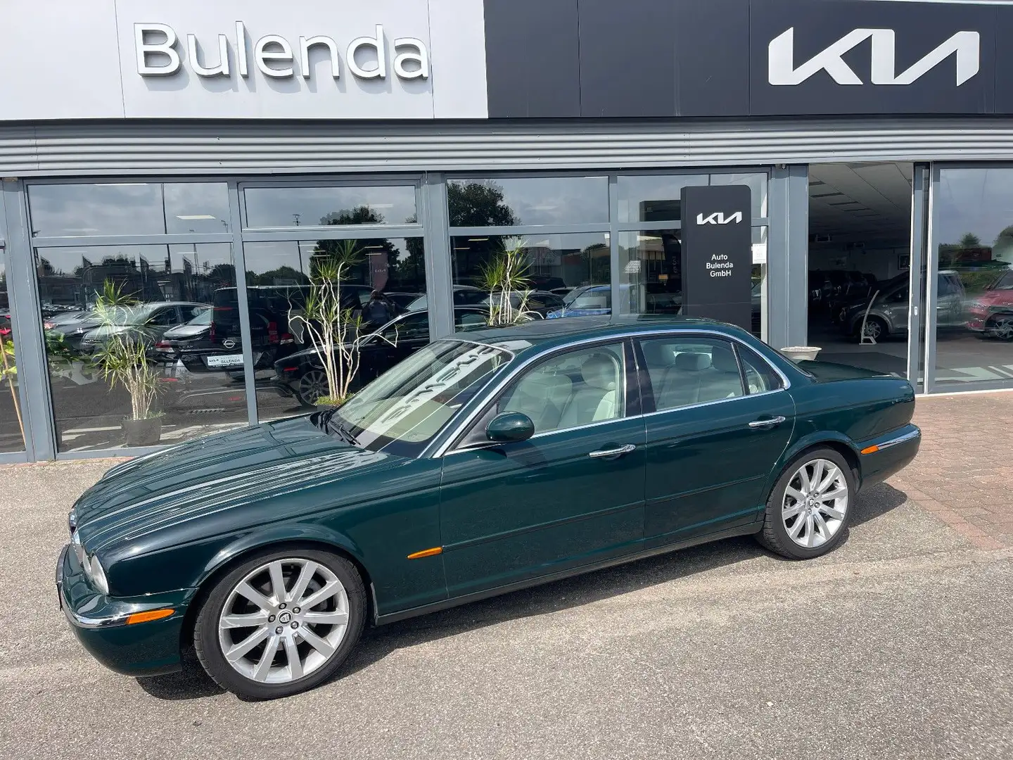 Jaguar XJ 4.2 XJ8 Verde - 1