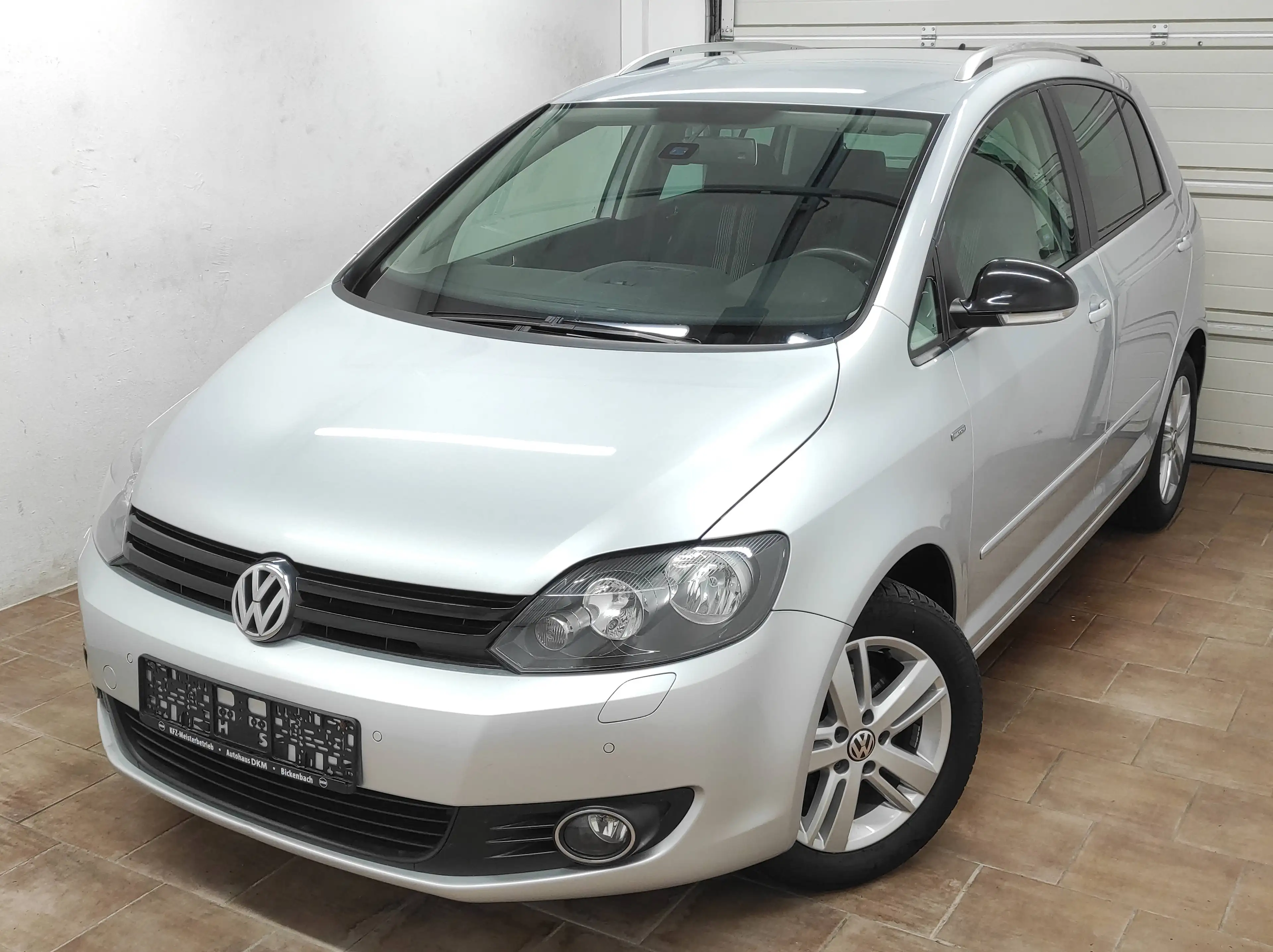 Volkswagen Golf Plus 1.4 TSI DSG NAVI KLIMAA TEMP BC SHZ AHK PDCv+h EURO-5 Match — photo 2