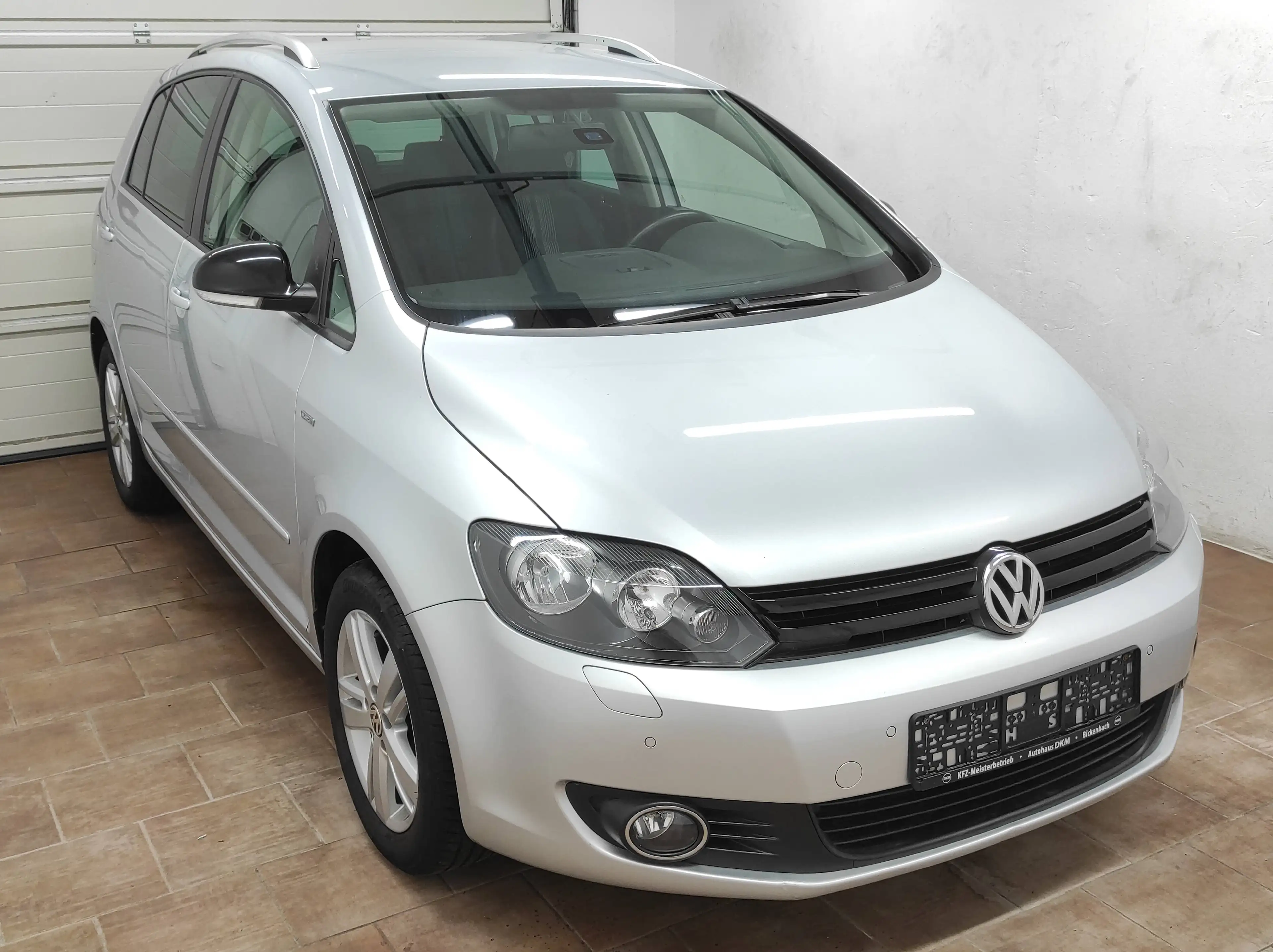 Volkswagen Golf Plus 1.4 TSI DSG NAVI KLIMAA TEMP BC SHZ AHK PDCv+h EURO-5 Match — photo 3