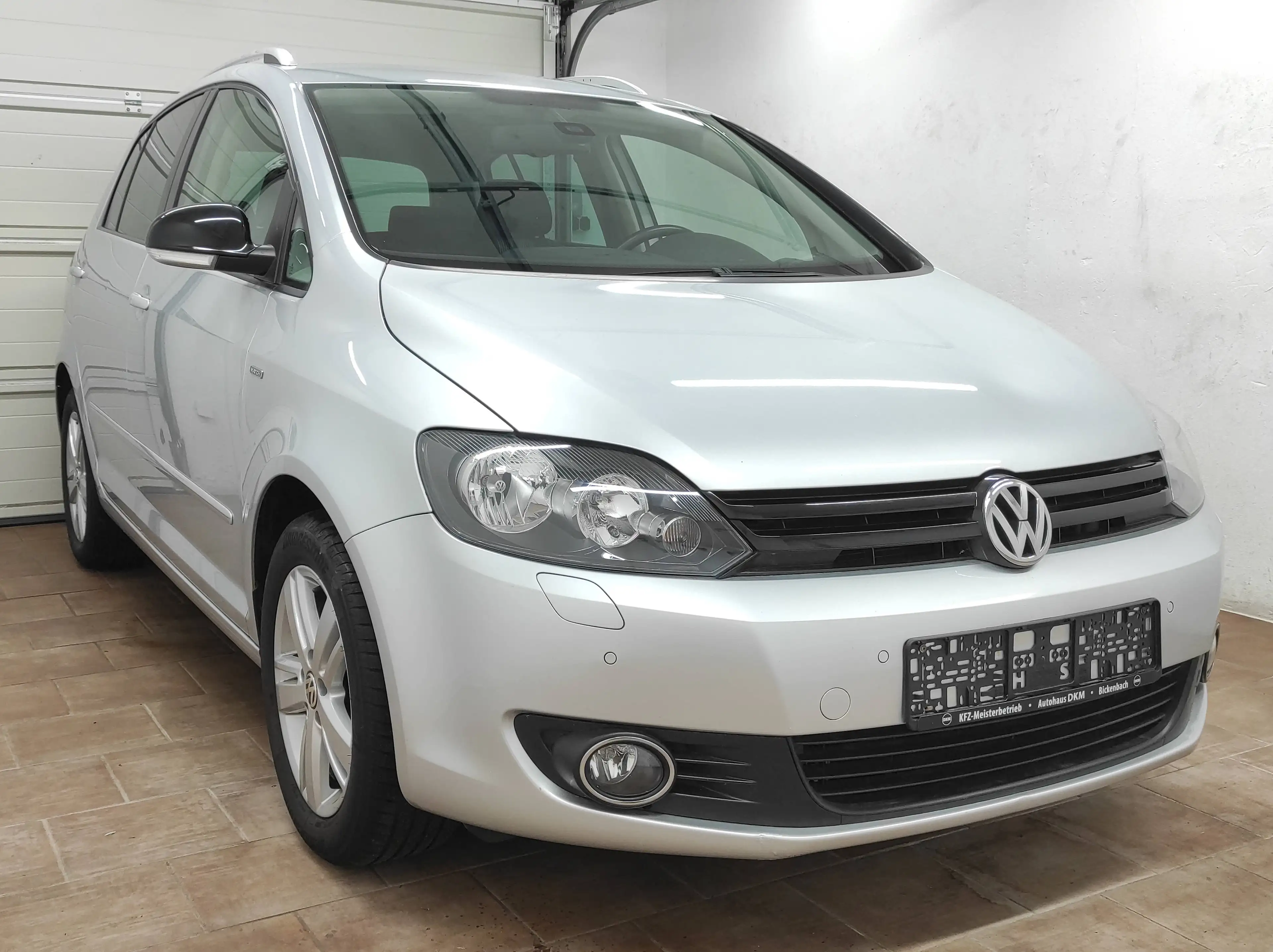 Volkswagen Golf Plus 1.4 TSI DSG NAVI KLIMAA TEMP BC SHZ AHK PDCv+h EURO-5 Match — photo 4