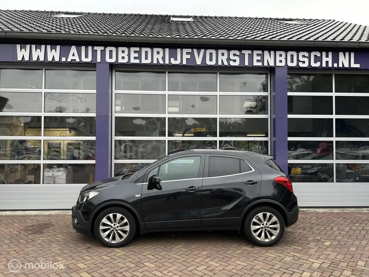 Opel Mokka 1.4 T Edition * AIRCO * LM VELGEN * PDC V en A * Zwart - 2