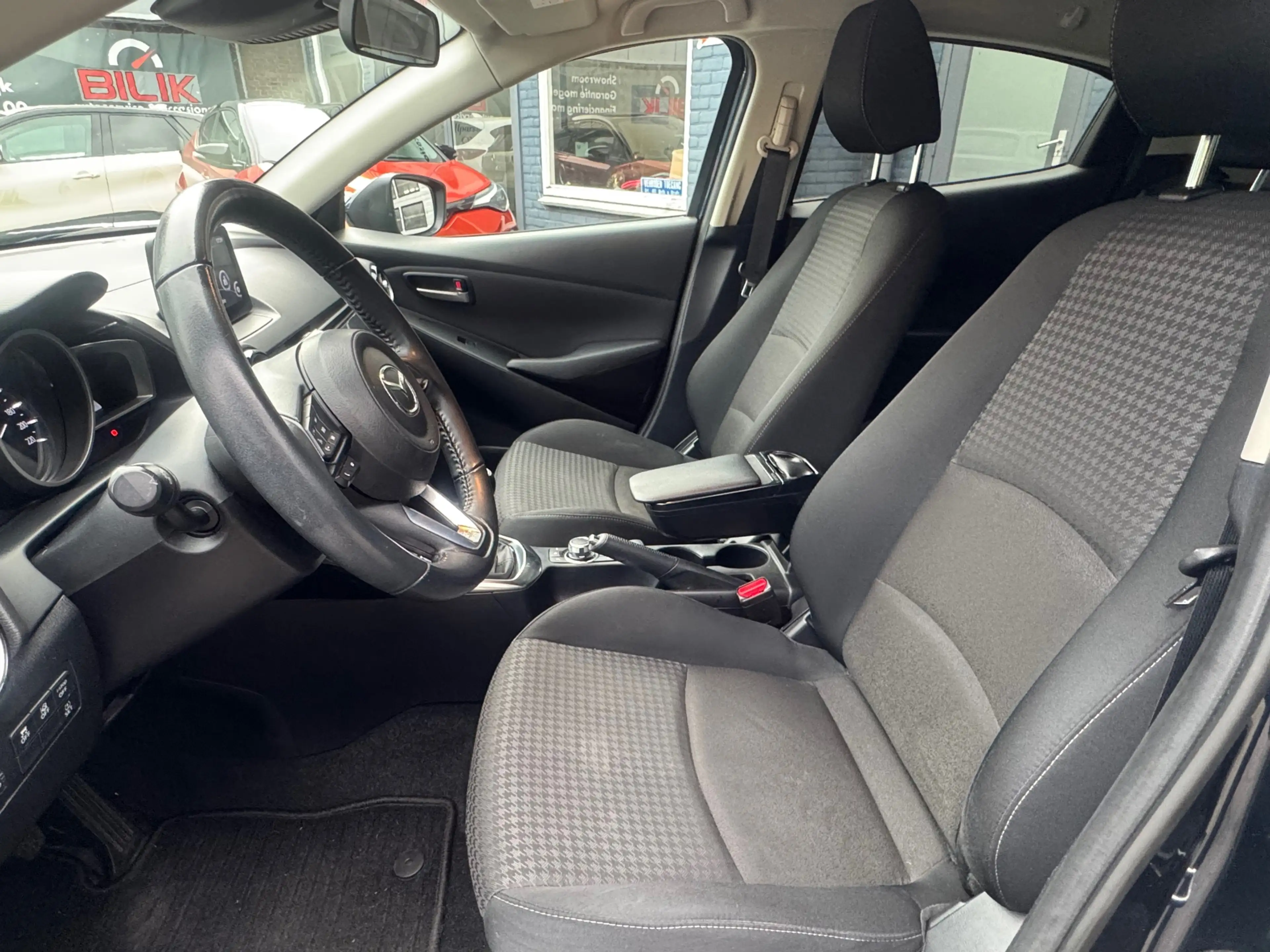 Mazda 2 1.5 Skyactiv-G Sport Selected | Airco | Navi | Cam — photo 9