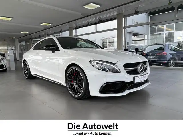 Mercedes-Benz C 63 S AMG Coupe 4,0 V8 Biturbo NAVI LED NIGHT