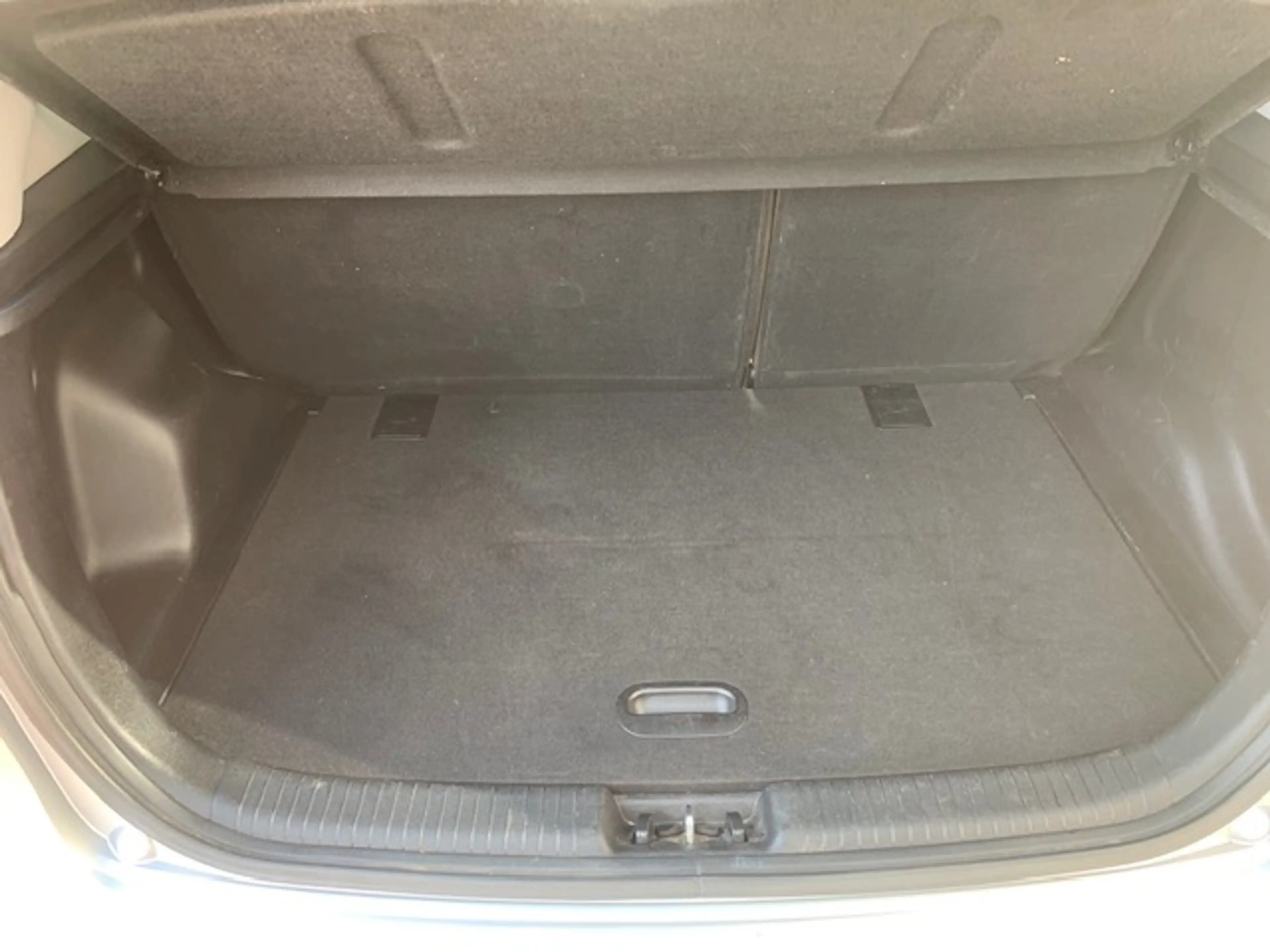Kia Venga 1.4 CVVT 20th Anniversary, trekhaak, navigatie . — photo 13