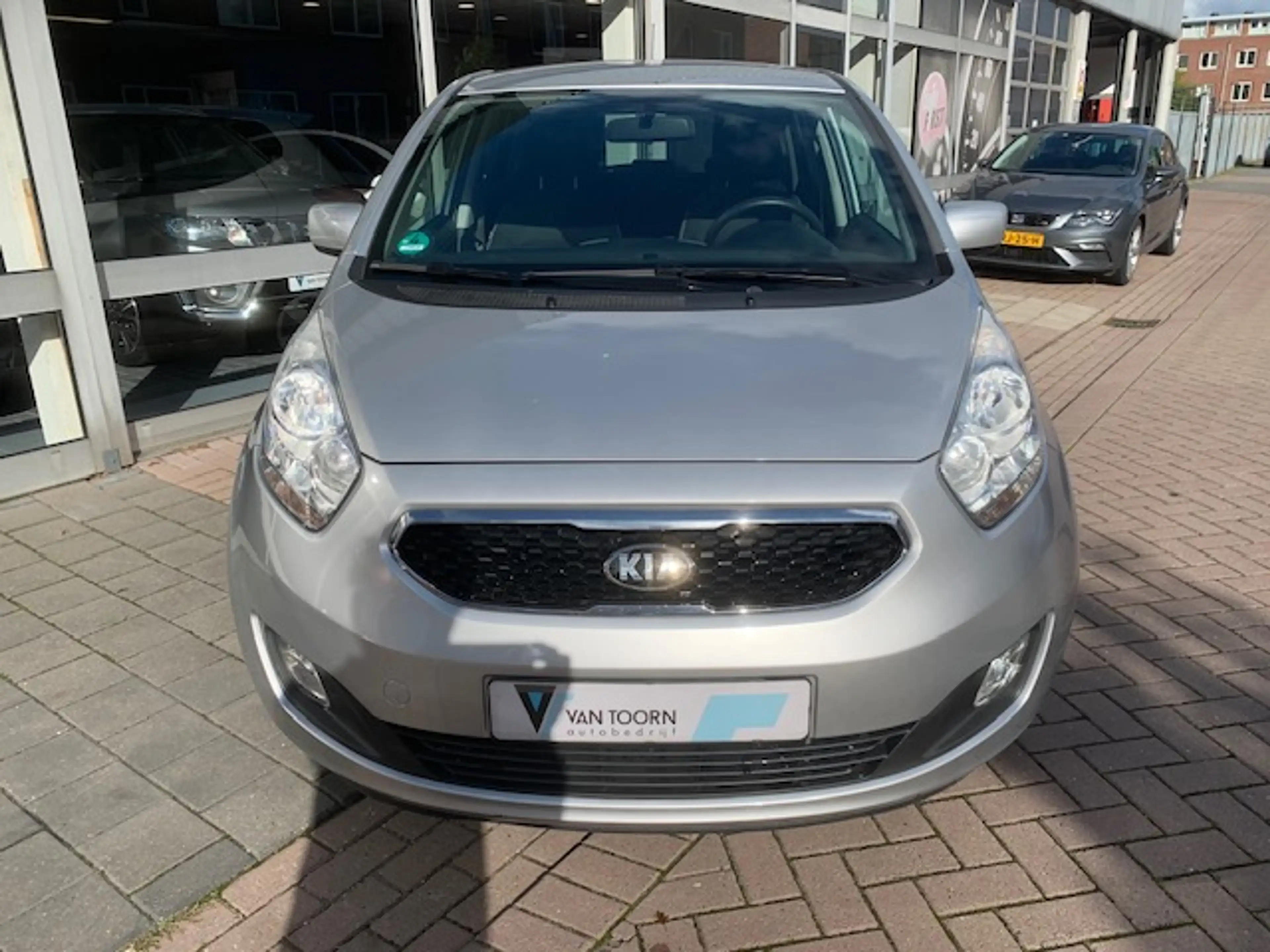 Kia Venga 1.4 CVVT 20th Anniversary, trekhaak, navigatie . — photo 2