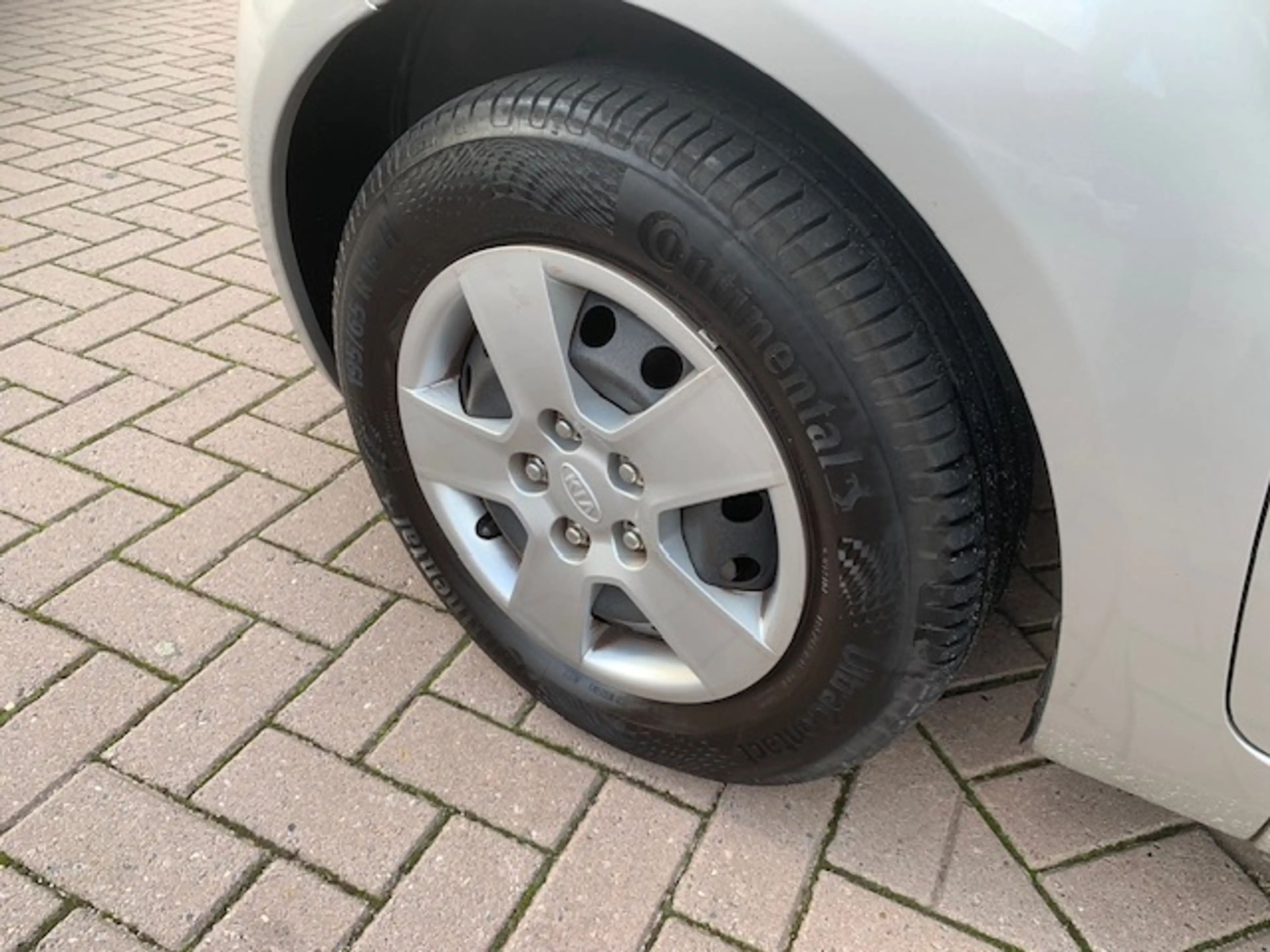 Kia Venga 1.4 CVVT 20th Anniversary, trekhaak, navigatie . — photo 10