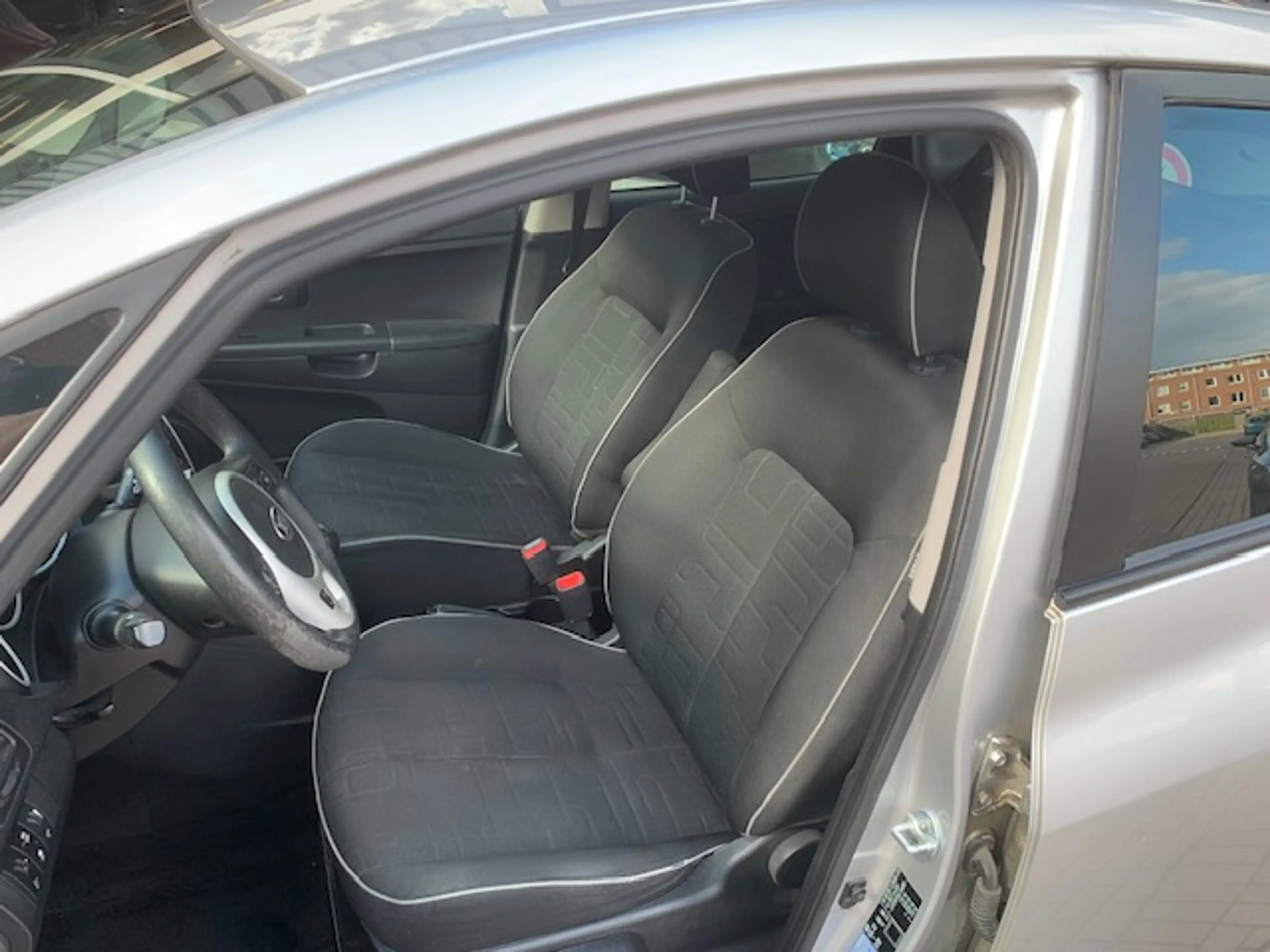 Kia Venga 1.4 CVVT 20th Anniversary, trekhaak, navigatie . — photo 6
