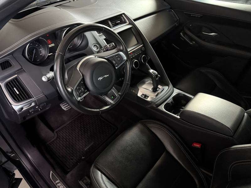 Jaguar E-Pace R-Dynamic SE AWD *NAVI*SITZHEIZUNG*LED*KAMERA*TOP* — photo 8