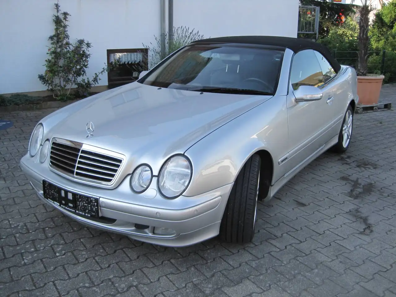 Mercedes-Benz CLK 320 CLK-Klasse Cabrio Elegance, foto 2