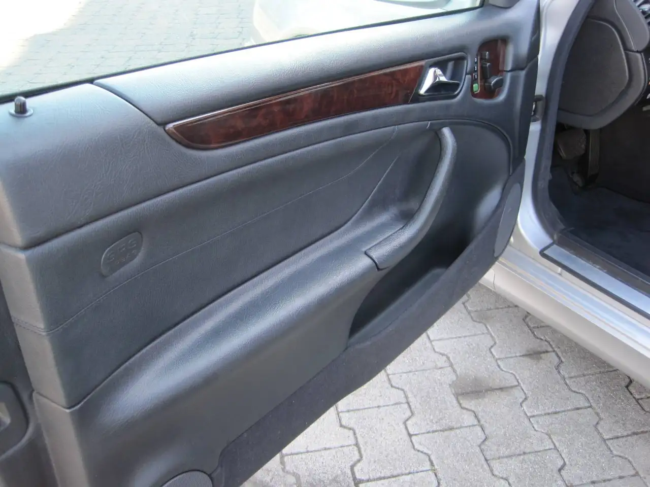 Mercedes-Benz CLK 320 CLK-Klasse Cabrio Elegance, foto 11