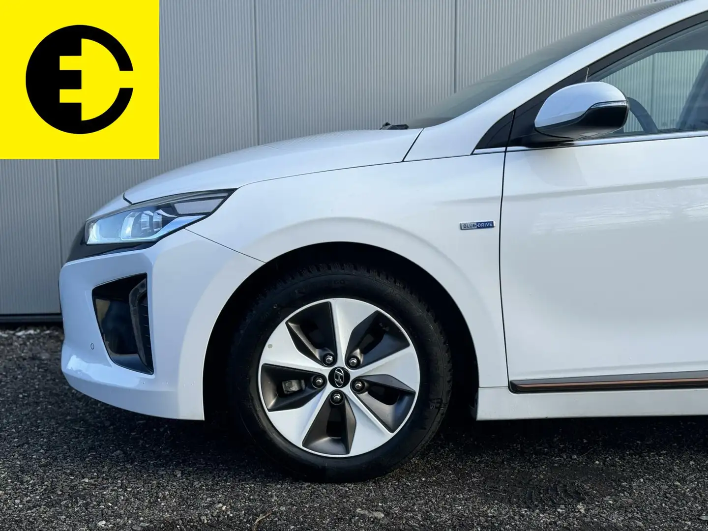 Hyundai IONIQ Premium EV | Panoramadak | €14.950 na Subsidie Wit - 2