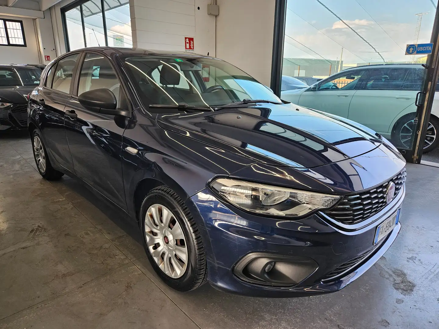Fiat Tipo Tipo 5 porte II 2016 5p 1.4 Lounge 95cv Blu/Azzurro - 1