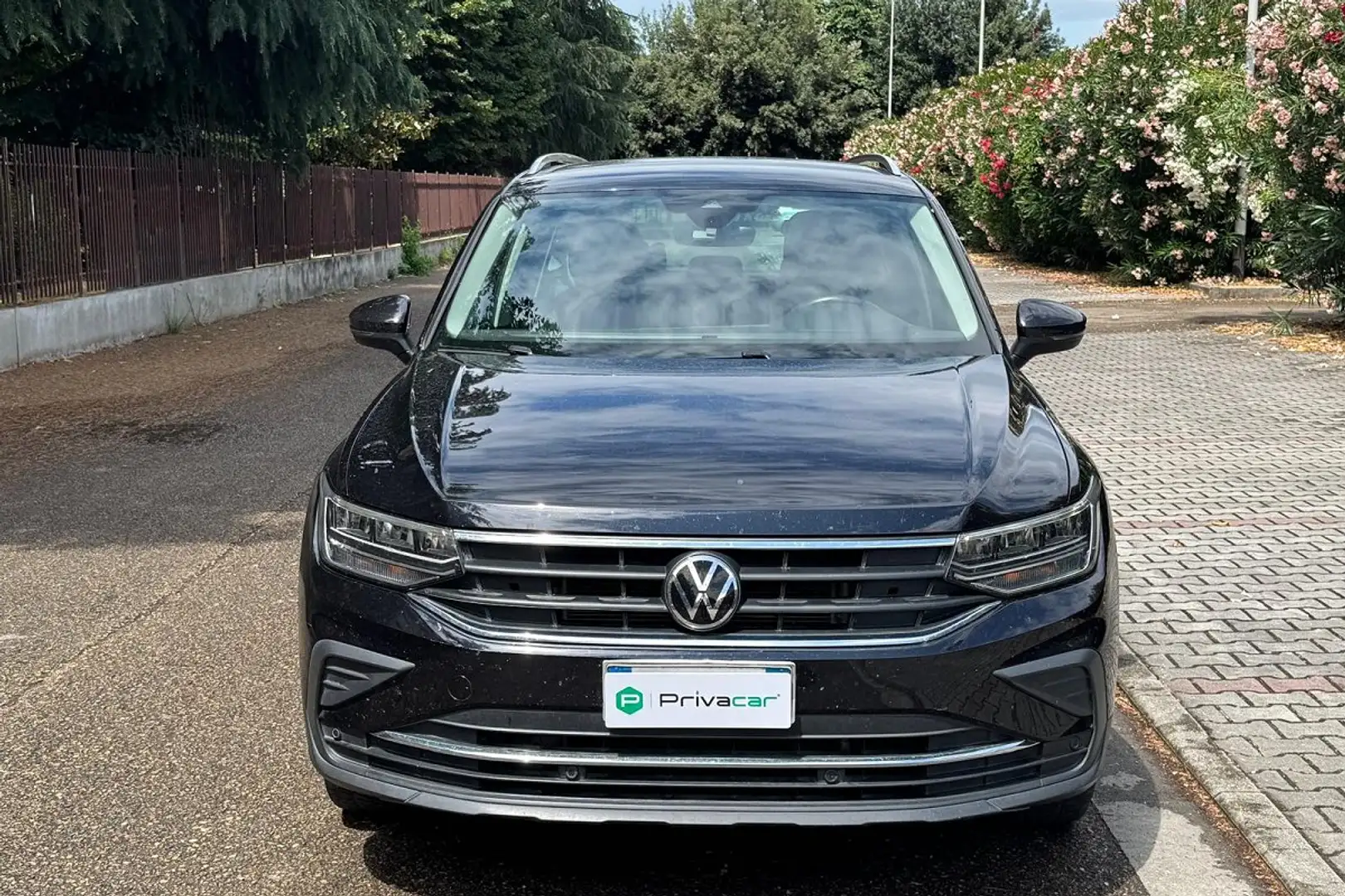 Volkswagen Tiguan Tiguan 2.0 TDI 150 CV SCR DSG 4MOTION Life Negro - 2