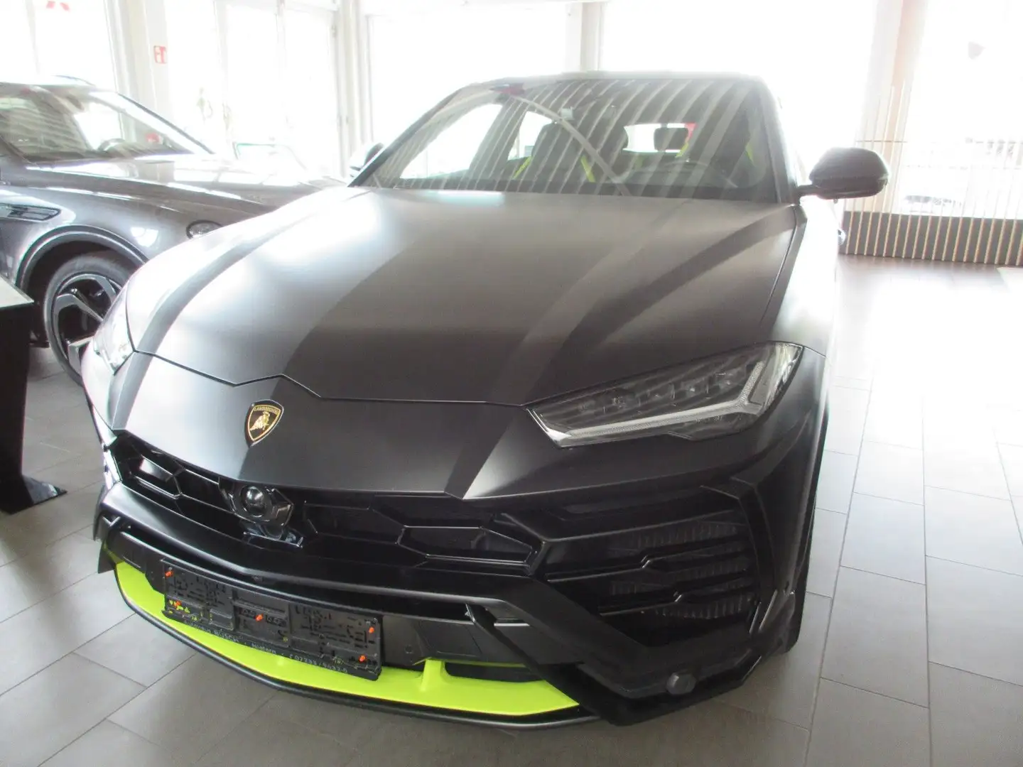 Lamborghini Urus 4.0 V8 Autom./Urus Graphite Capsule Schwarz - 1