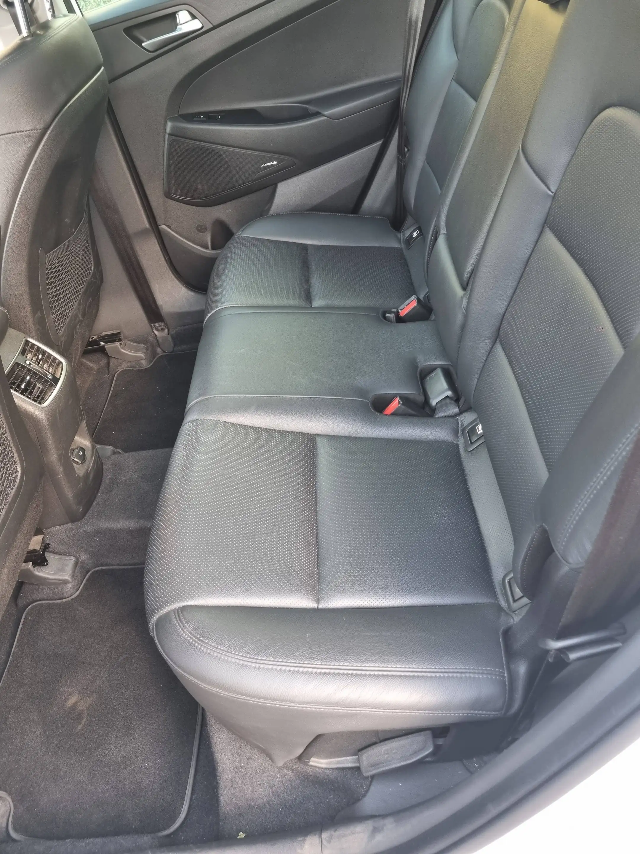 Hyundai TUCSON Tucson 1.6 CRDi 4WD Shine — photo 8
