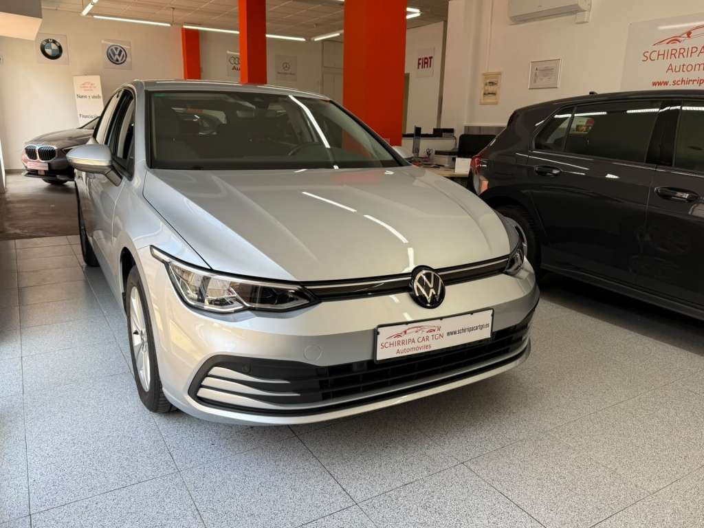 Volkswagen Golf 1.5 eTSI Life DSG 96kW - foto 1