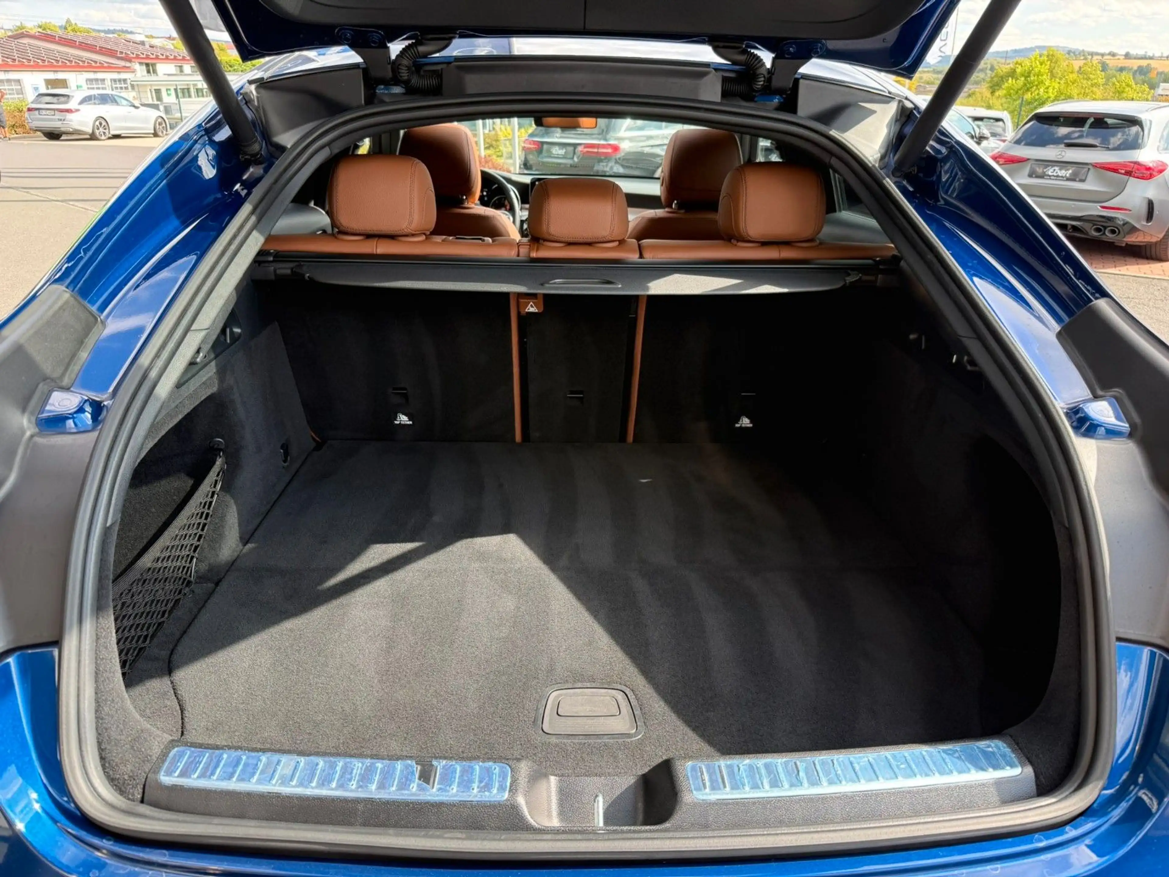 Mercedes-Benz GLC 400 d  Coupe 4M Standh+Distr+AHK+Memory+ESD — photo 6