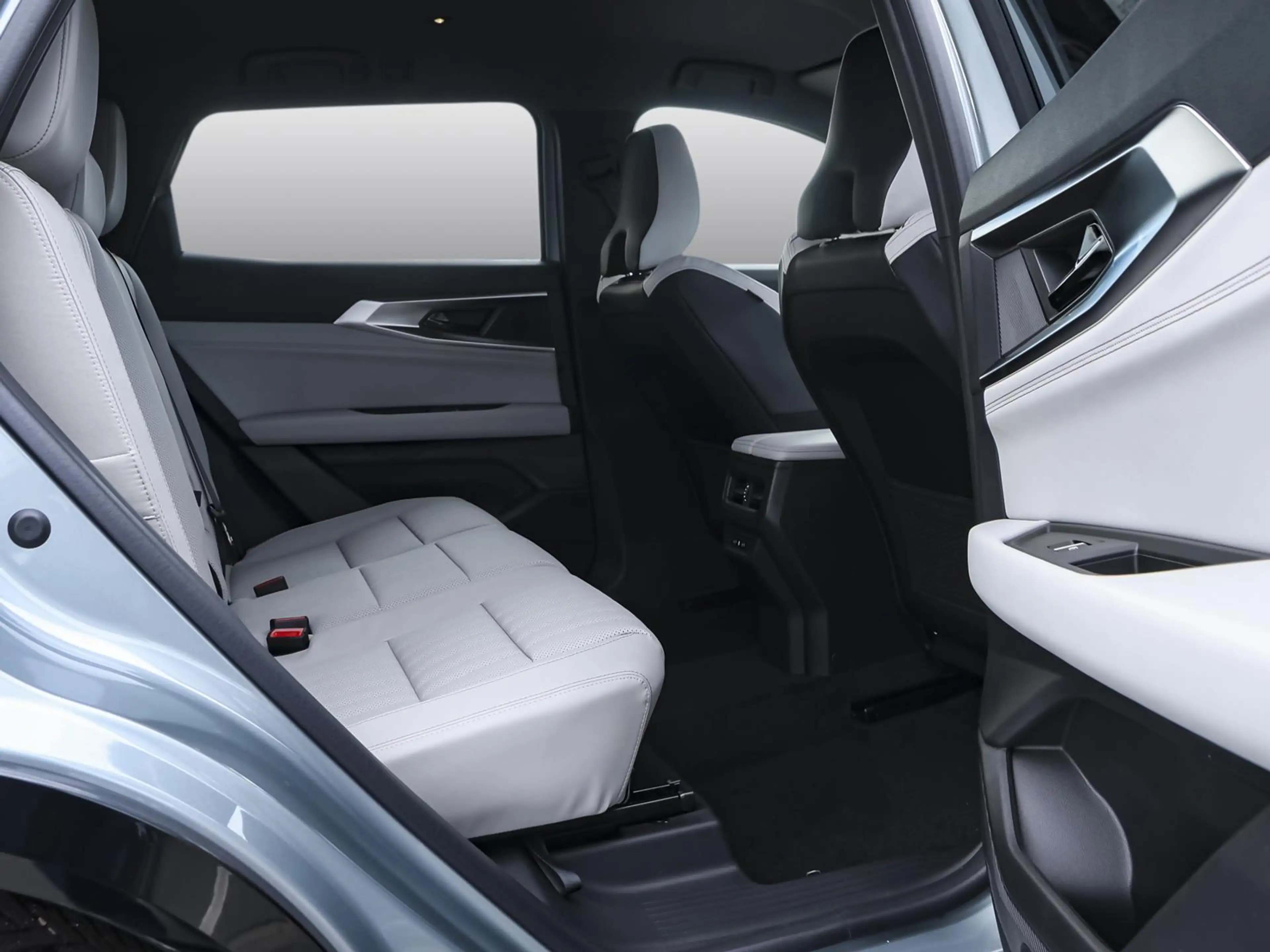 Renault Espace Iconic Full Hybrid E-Tech 200 5-Sitzer — photo 4