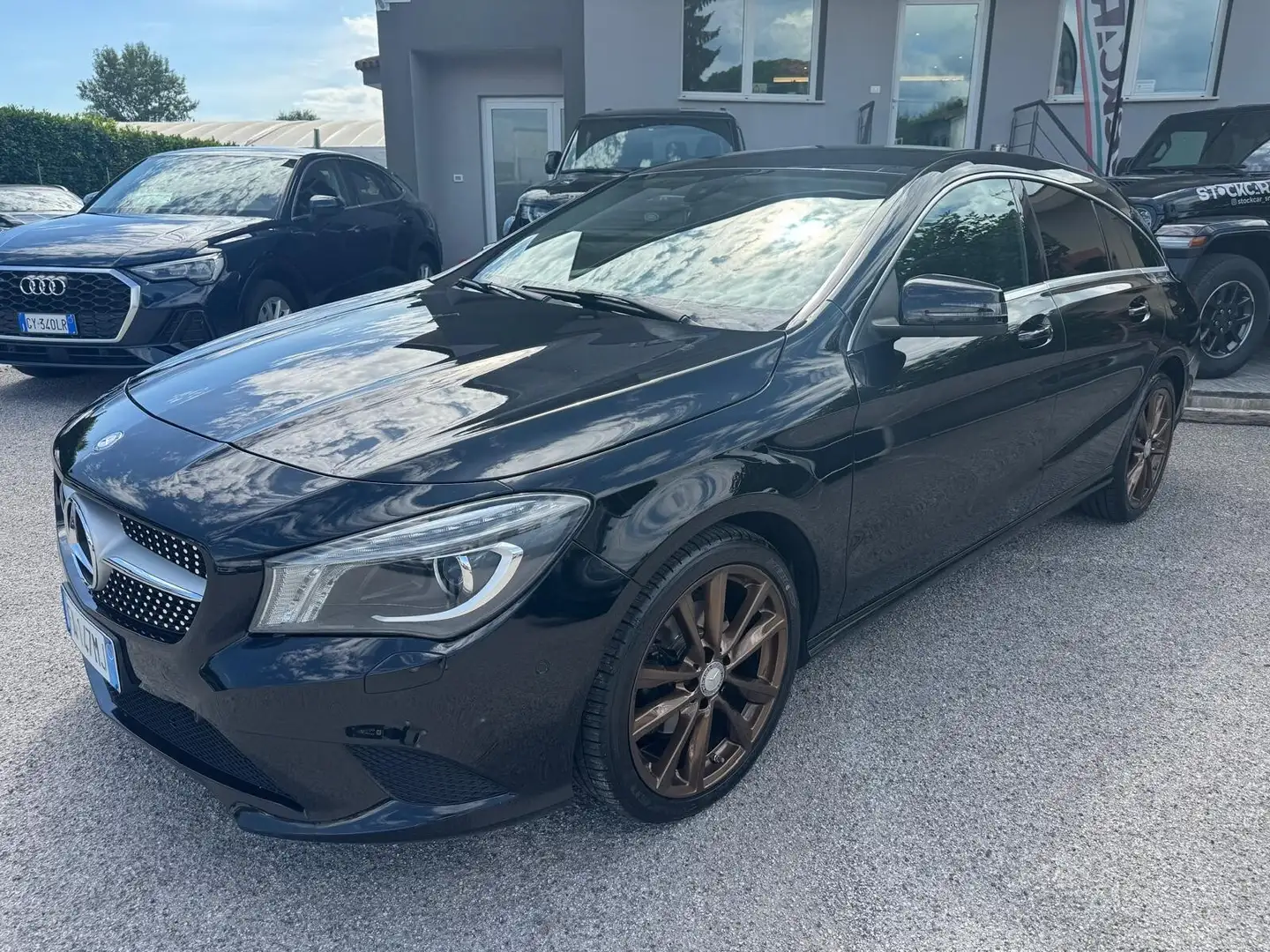 Mercedes-Benz CLA 200 CLA 200 d S.W. Sport Nero - 1