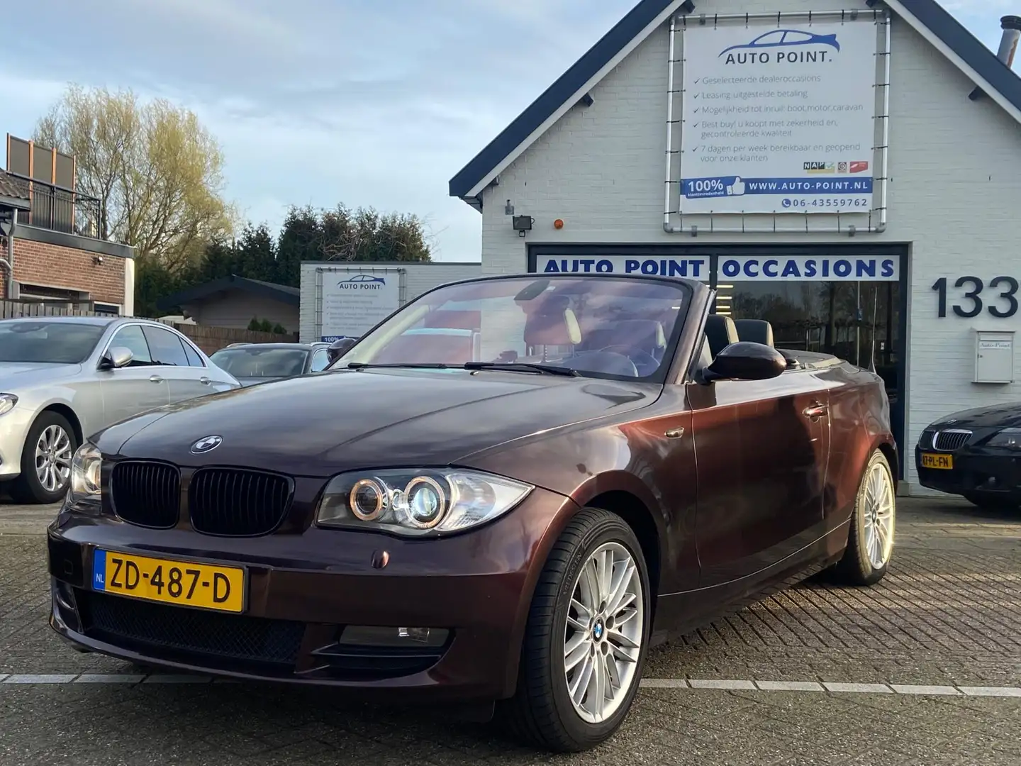 BMW 118 1-serie Cabrio 118I LEDER/CLIMATE/PDC/XENON/CRUISE Paars - 1