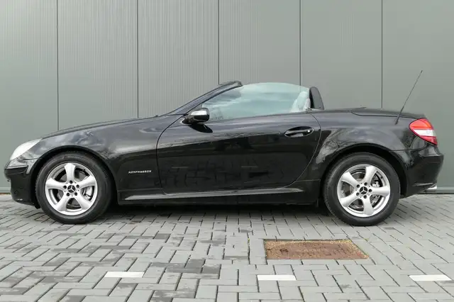 Mercedes-Benz SLK view 15