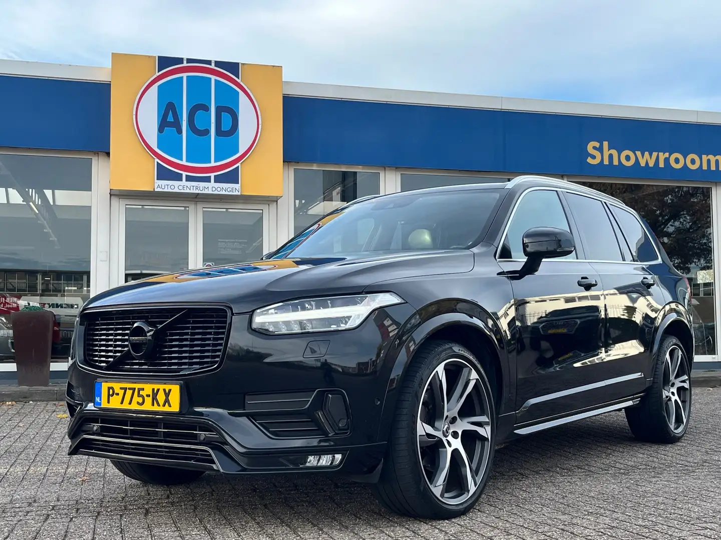 Volvo XC90 2.0 T6 320PK AWD R-Design 5P.| 22"Lmv | Trekhaak w Zwart - 1