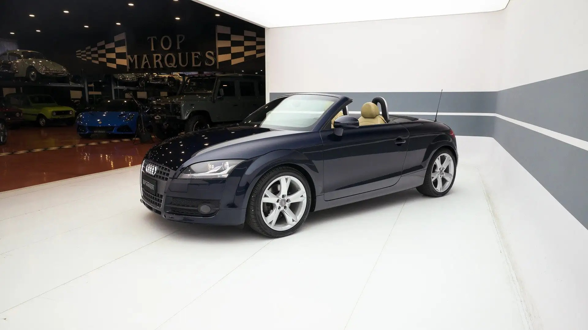 Audi TT Roadster 2.0 TFSI Blauw - 1