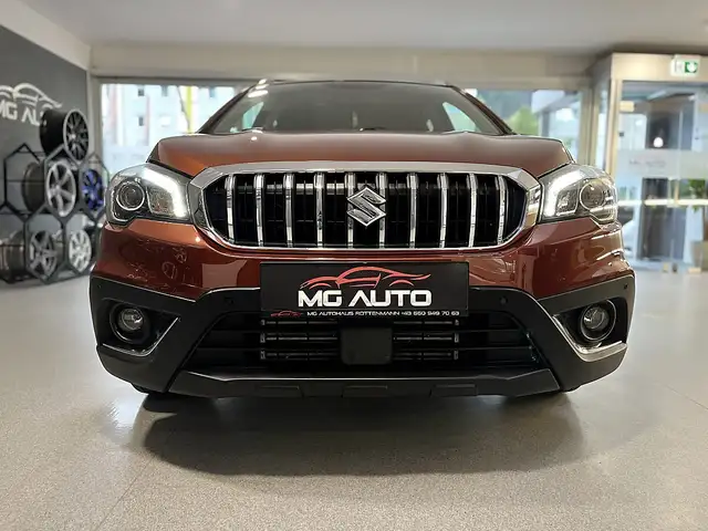 Suzuki SX4 S-Cross view 11