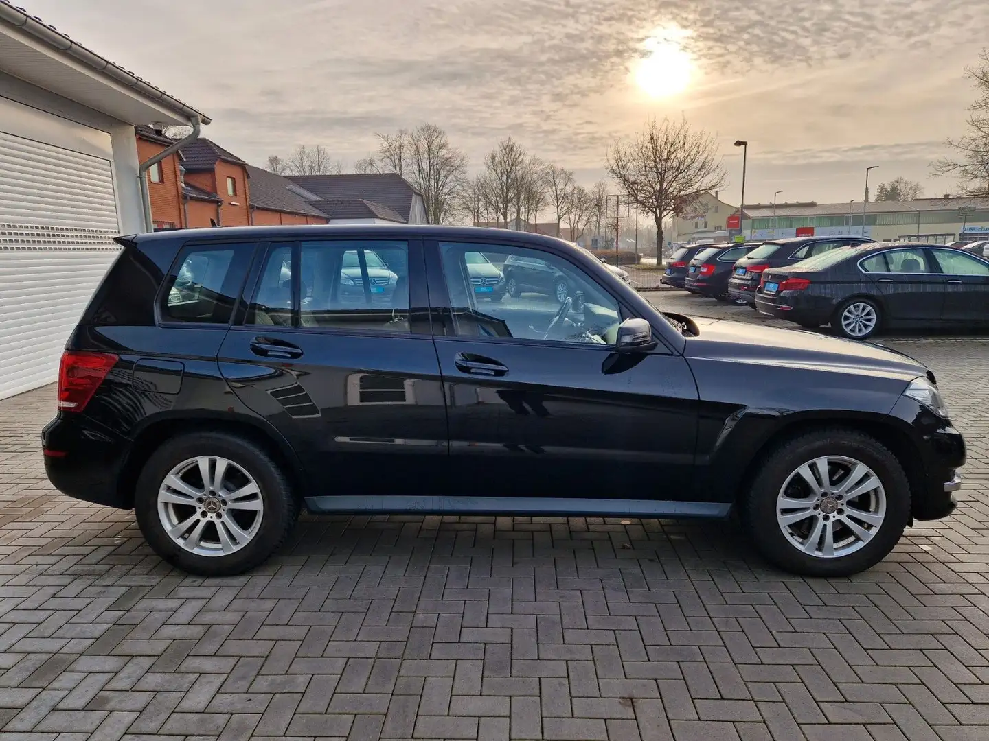 Mercedes-Benz GLK 200 CDI+Navi+AHK+PDC+HU und Öl neu Schwarz - 2