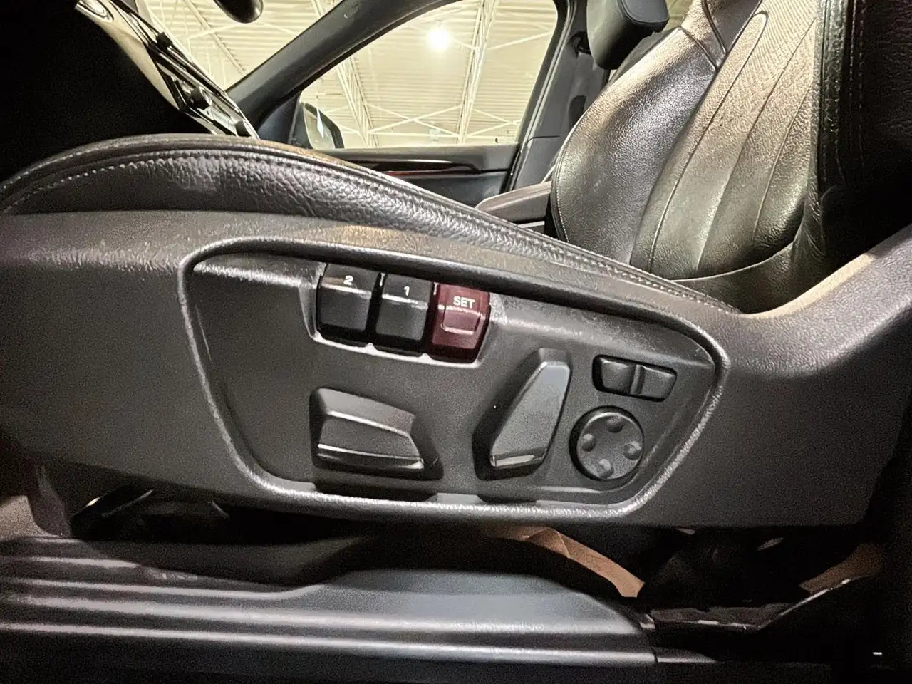 BMW X1 снимка BMW X1