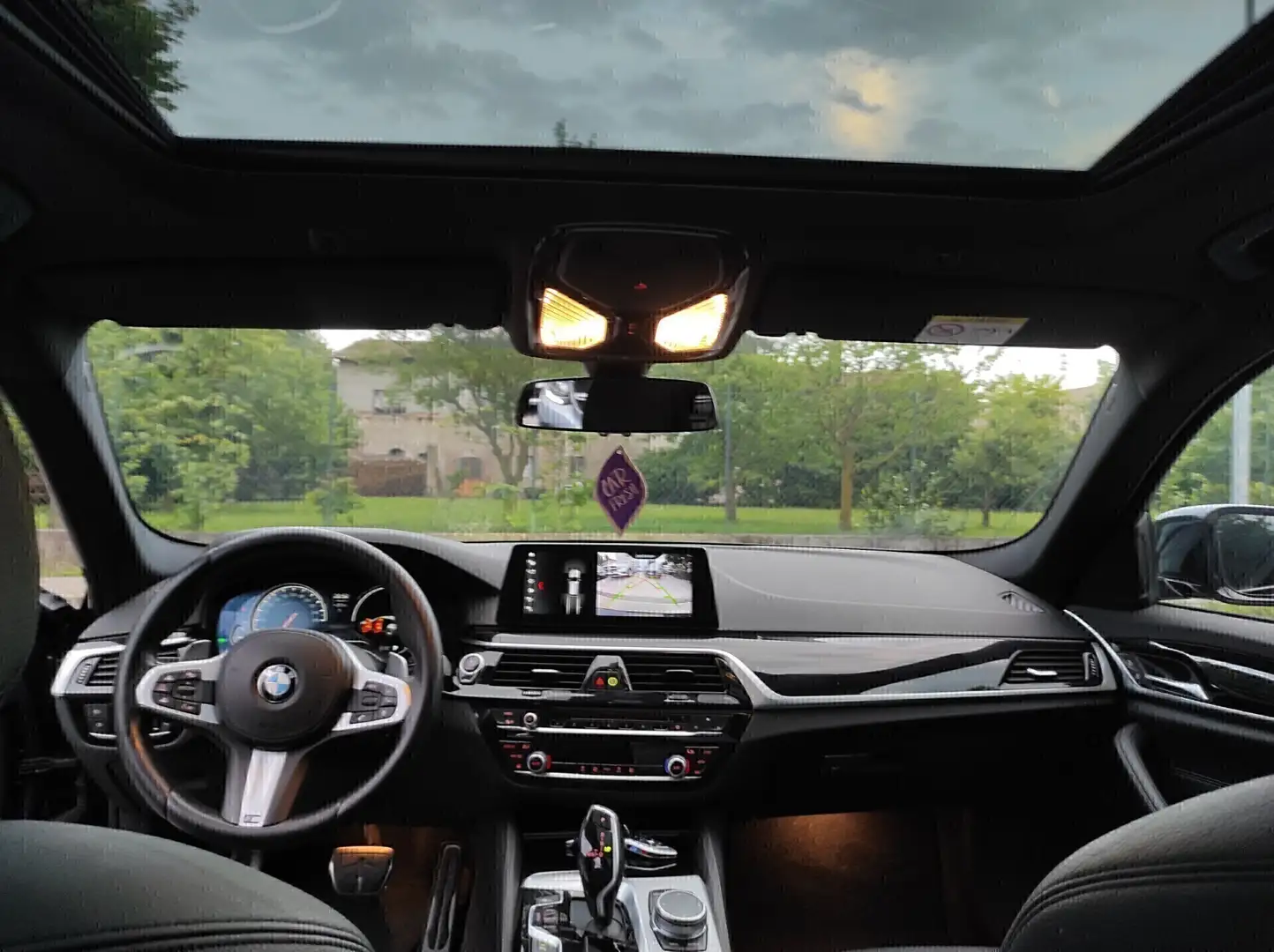 BMW 530 530d xDrive Touring Msport Bleu - 1