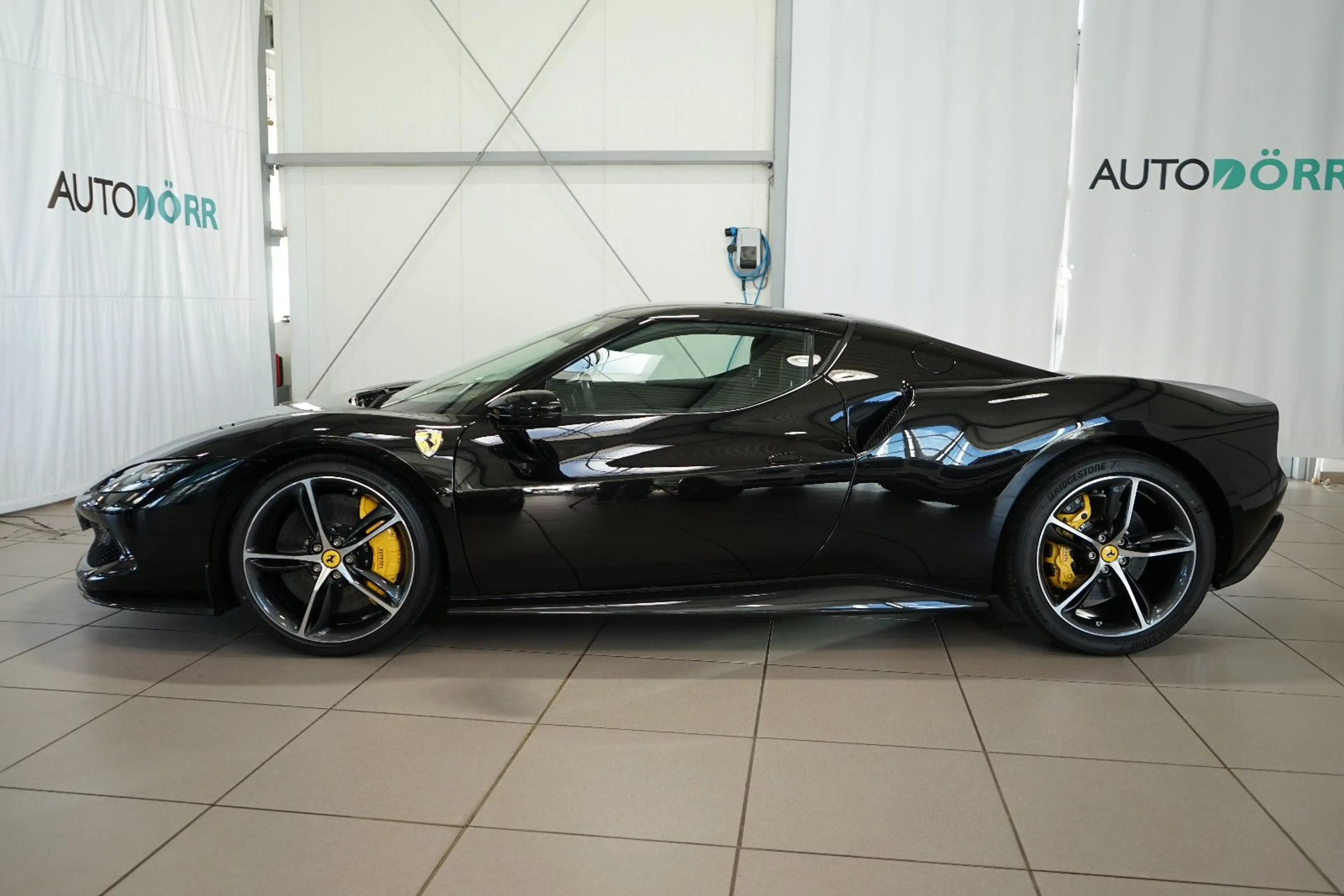 Ferrari 296 GTB Carbon+Lift+CarPlay+Beifahrerdisplay+JBL — photo 2