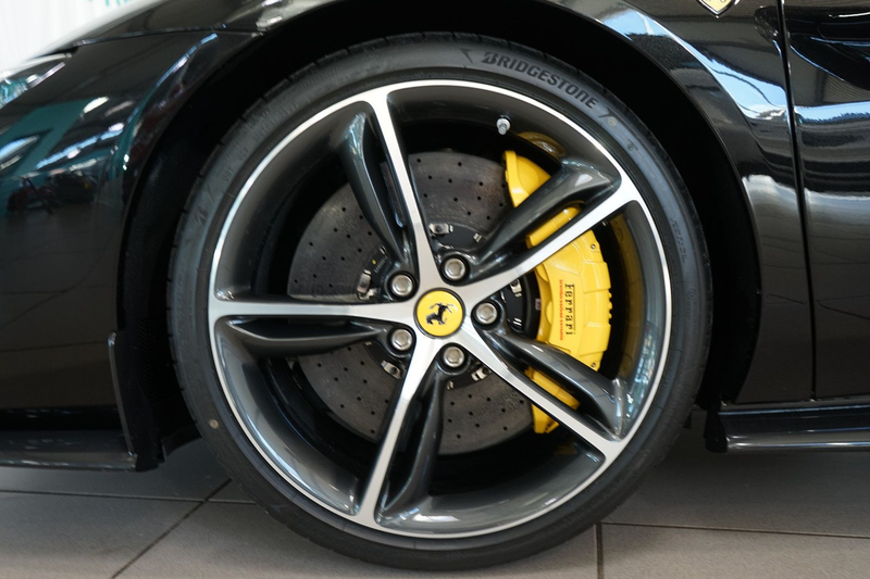 Ferrari 296 GTB Carbon+Lift+CarPlay+Beifahrerdisplay+JBL — photo 9