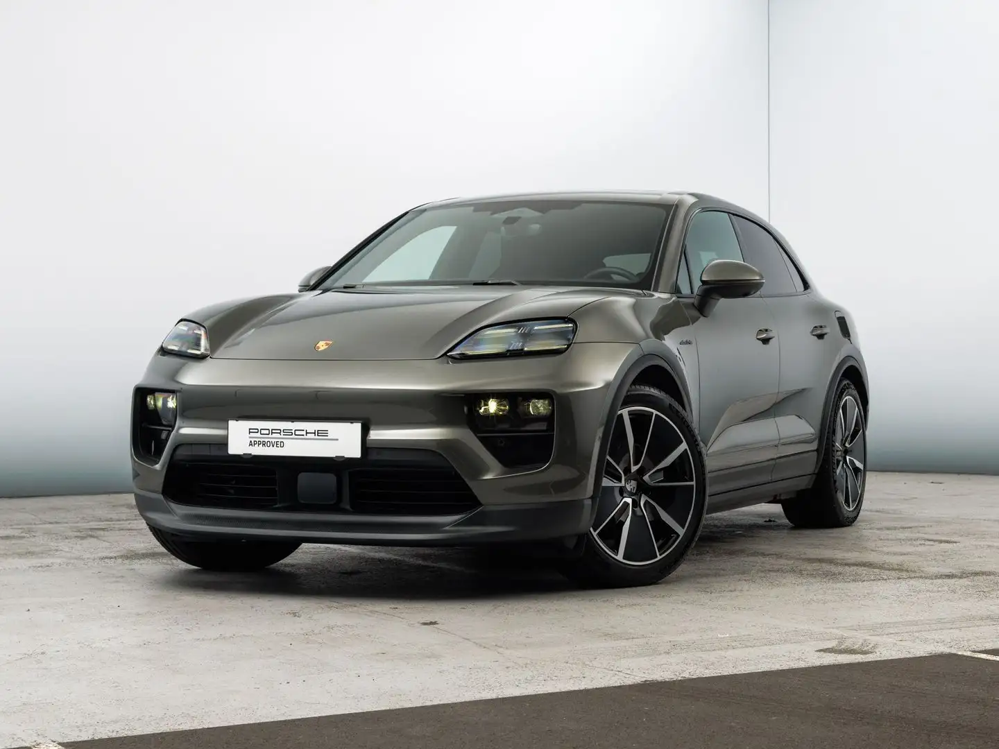Porsche Macan 4 Grün - 1