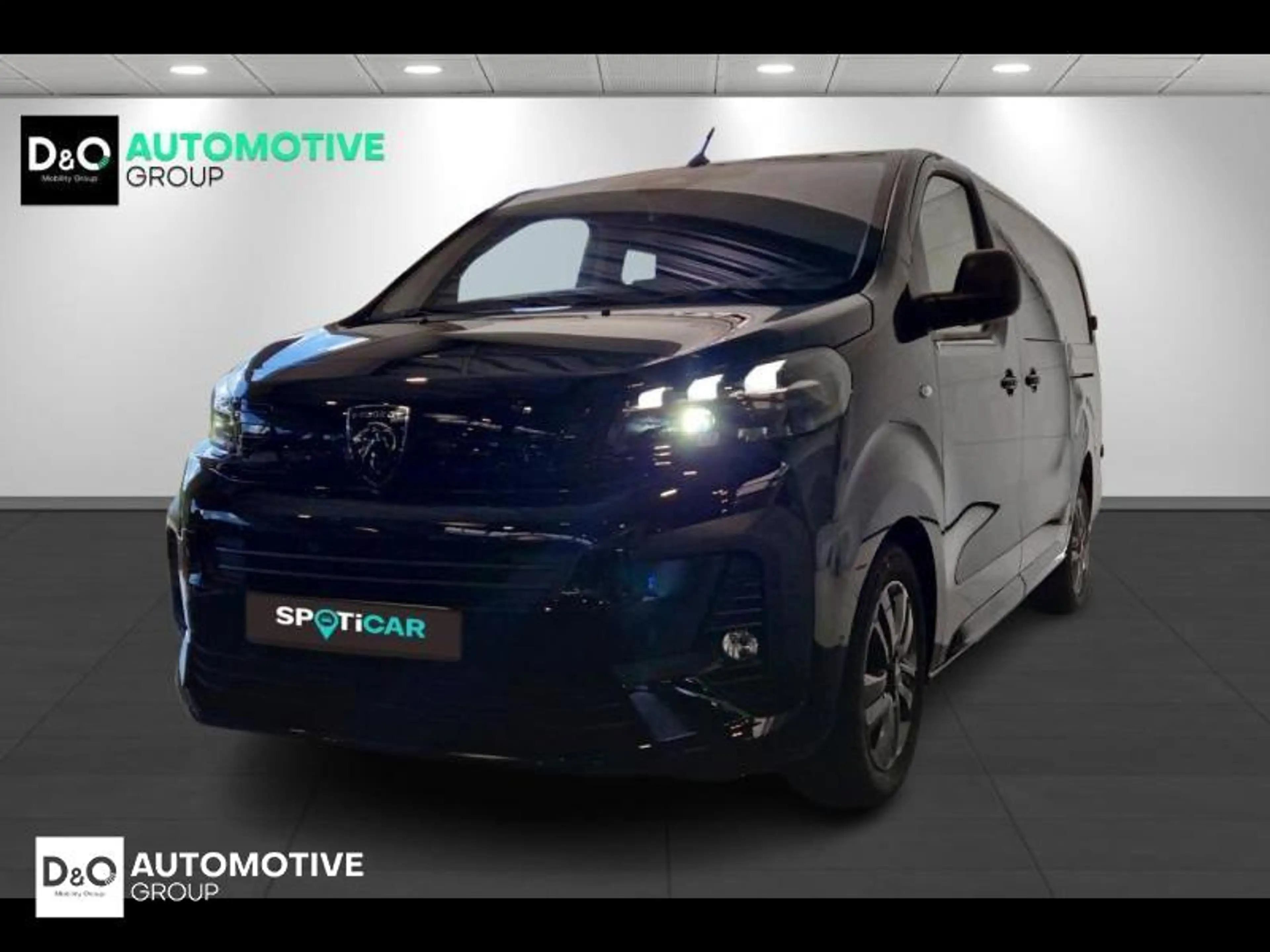 Peugeot Expert Dubbele Cabine Luxury | auto airco | trekhaak |