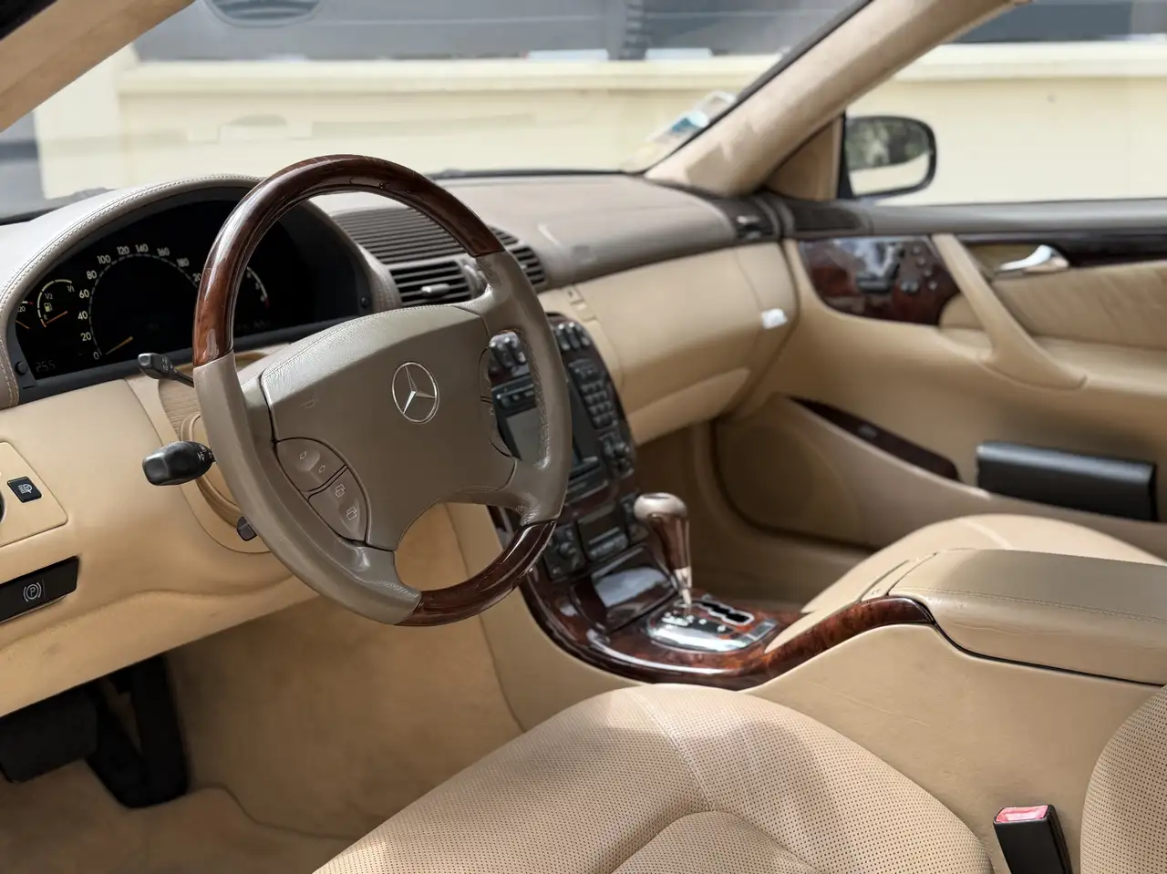 Mercedes-Benz CL 500 AMG PACKET 5.0 V8 306CH, foto 3